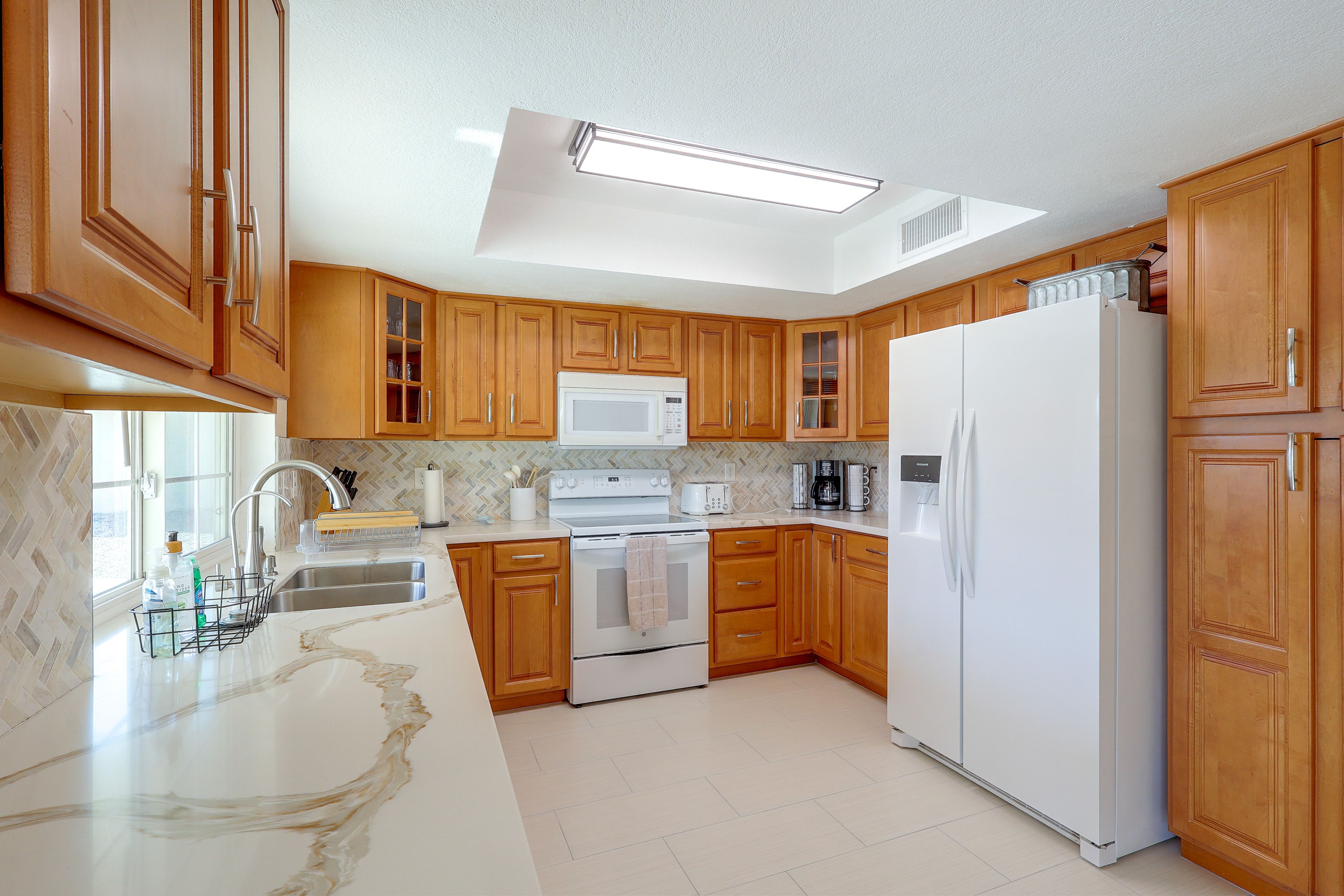Kitchen | Cooking Basics | Drip Coffee Maker | Dishwasher
