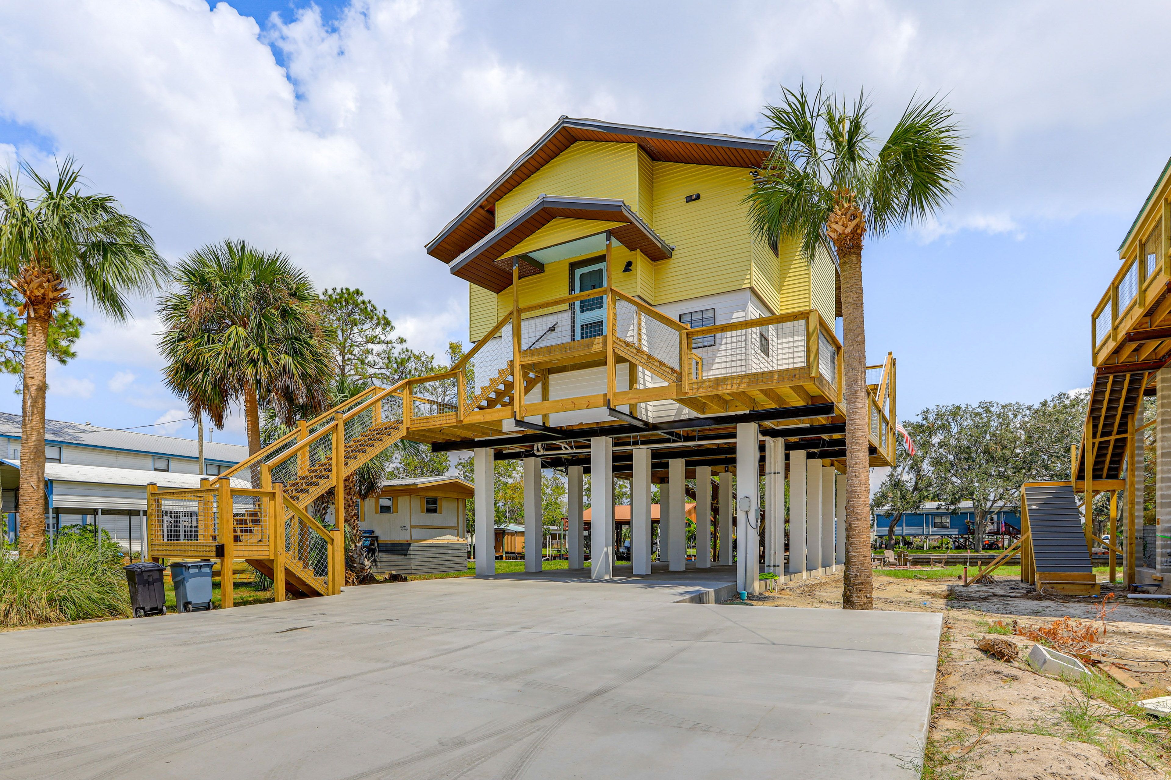 Old Town Vacation Rental | 3BR | 2BA | 1,500 Sq Ft | Stairs Required to Access