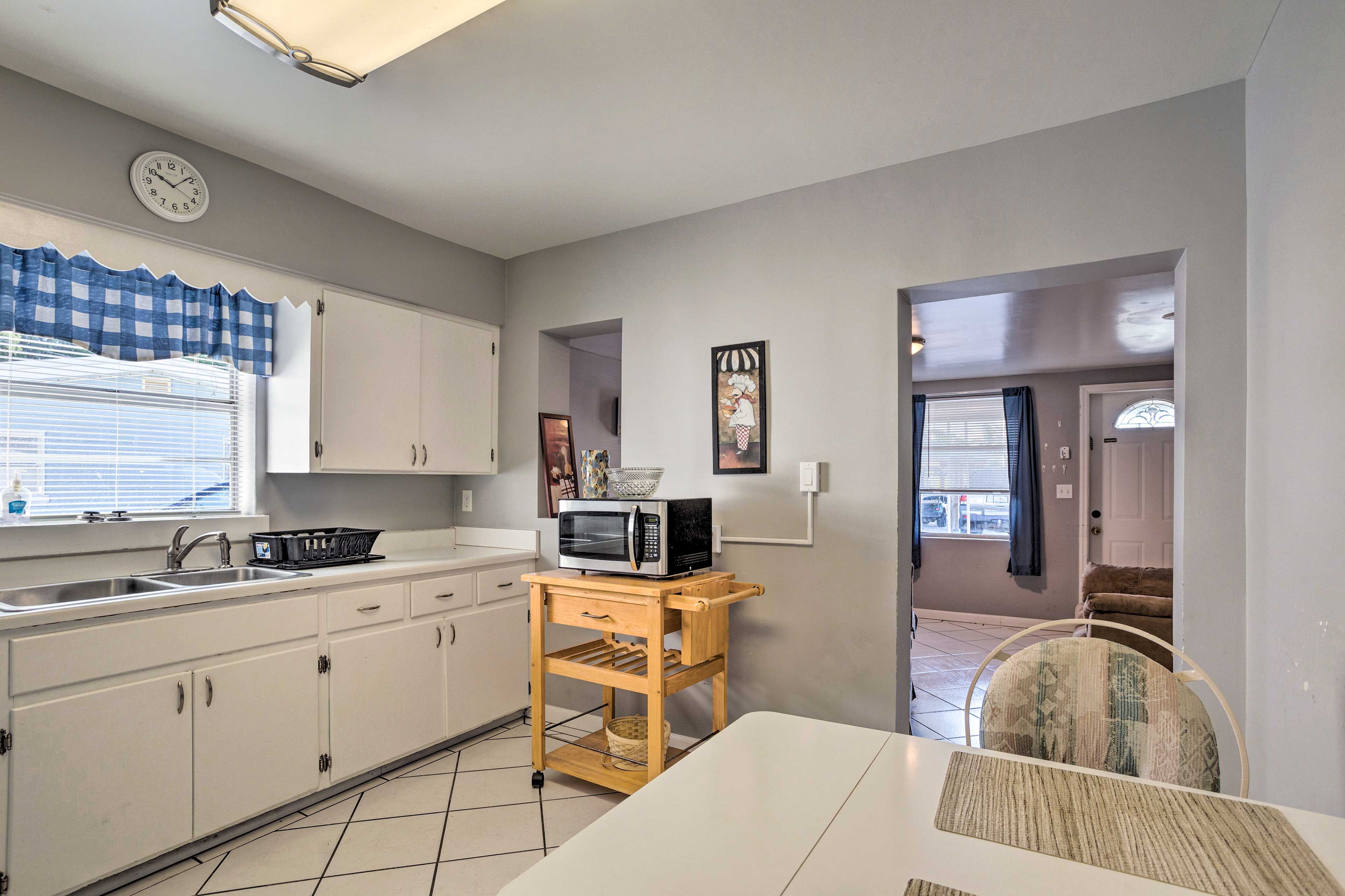 Well-Equipped Kitchen