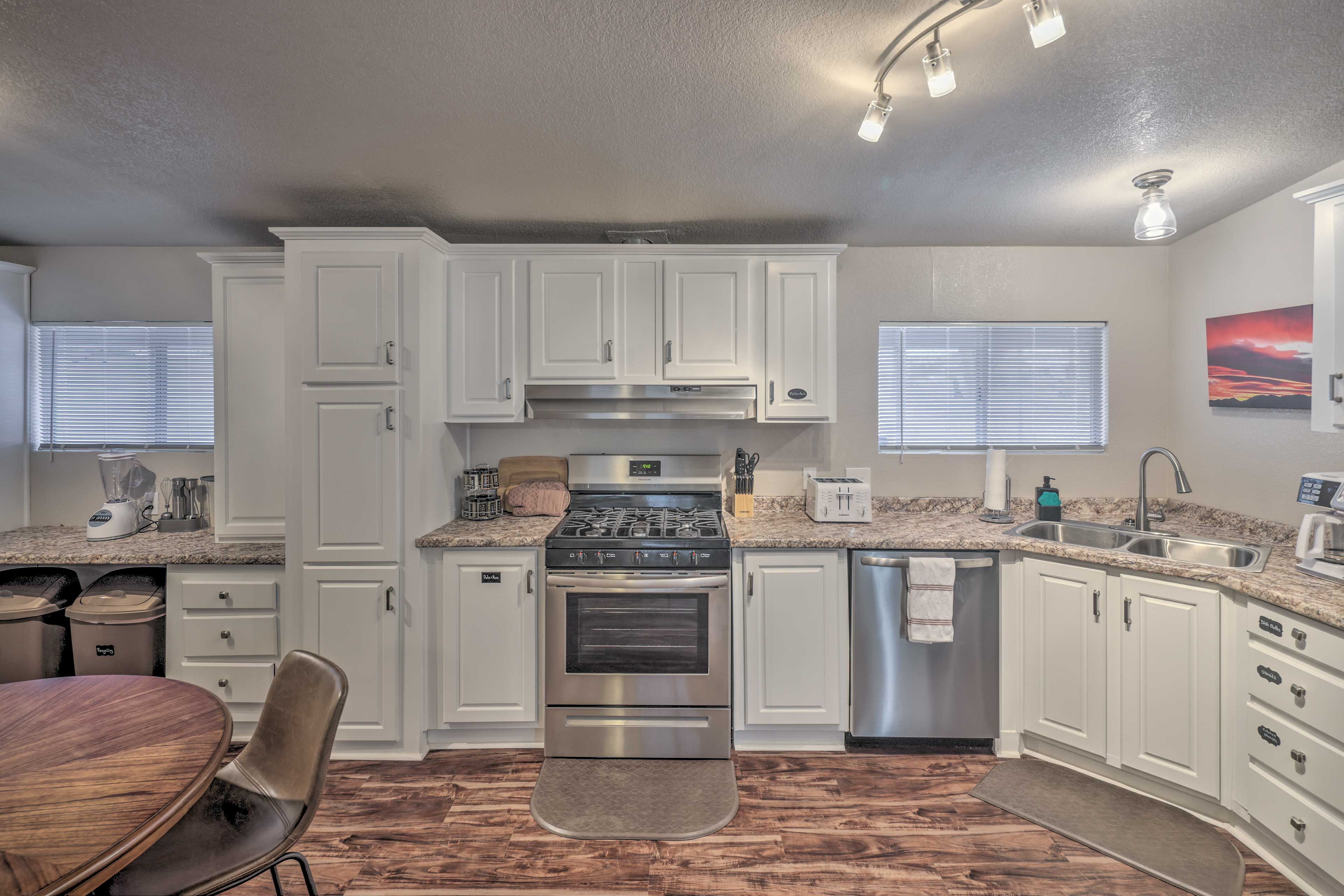 Kitchen | Complimentary Coffee & Spices