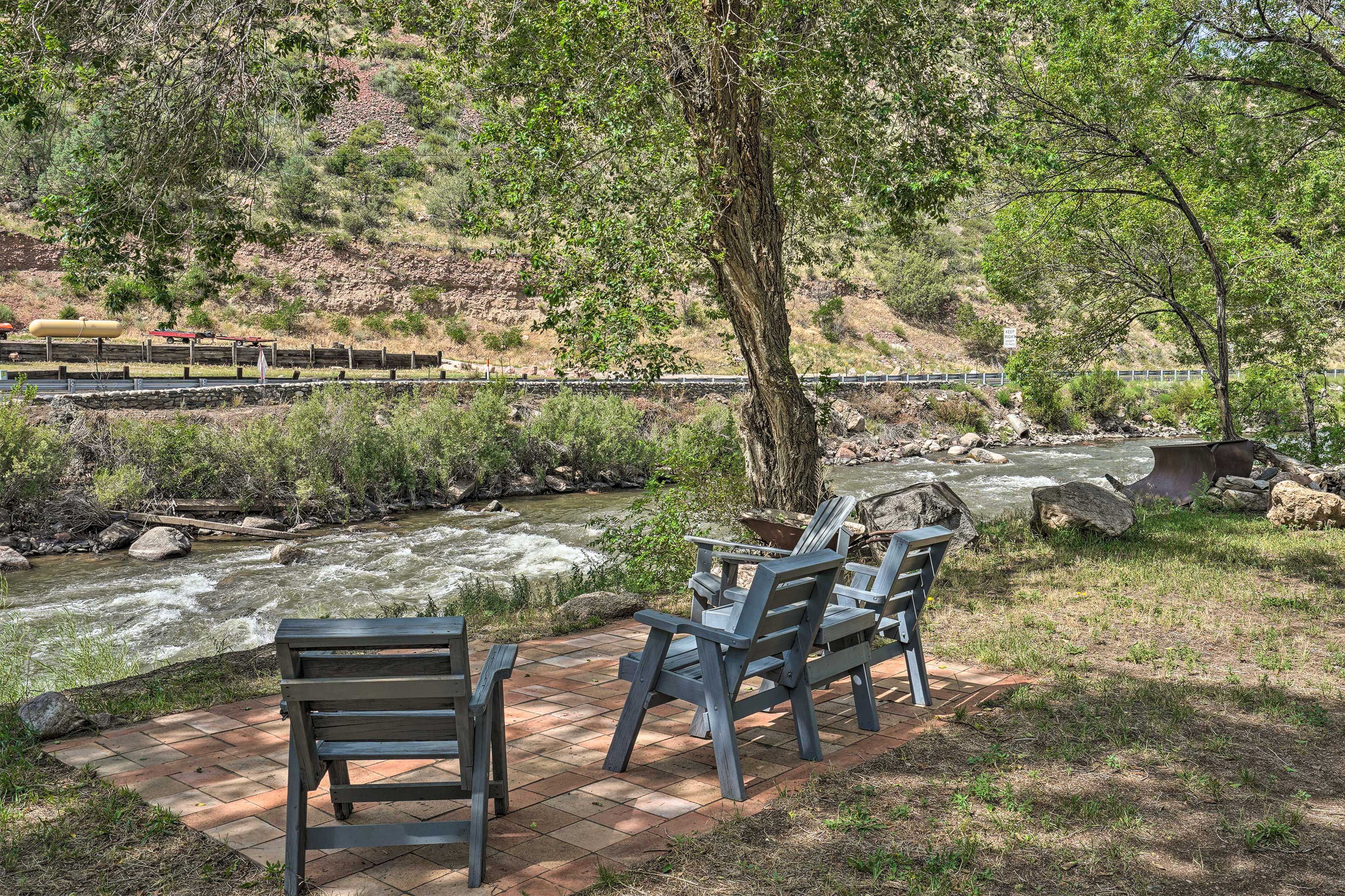 Cotopaxi Vacation Rental | 6BR | 2BA | 2 Levels | Step-Free Access | 1,700 Sq Ft