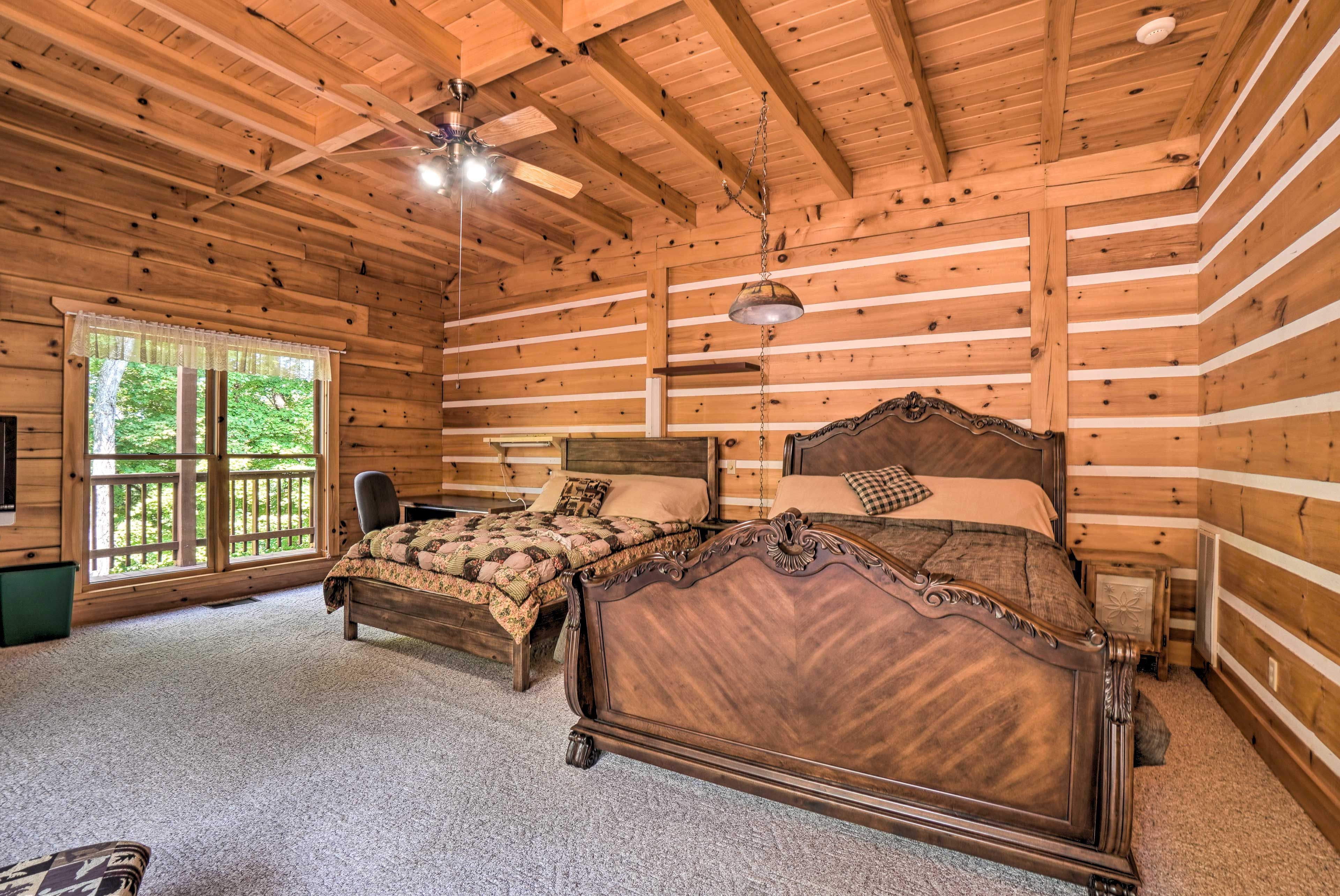 Bedroom 3 | Full Bed | Queen Bed