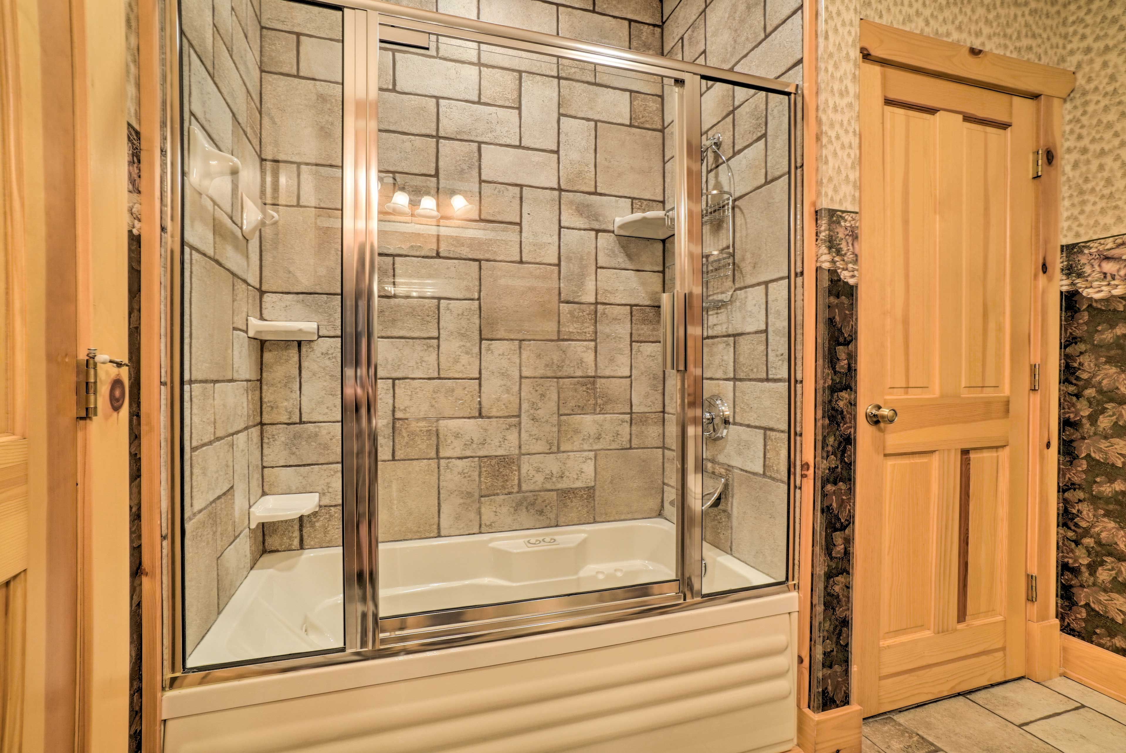 Full Bathroom | Hair Dryer