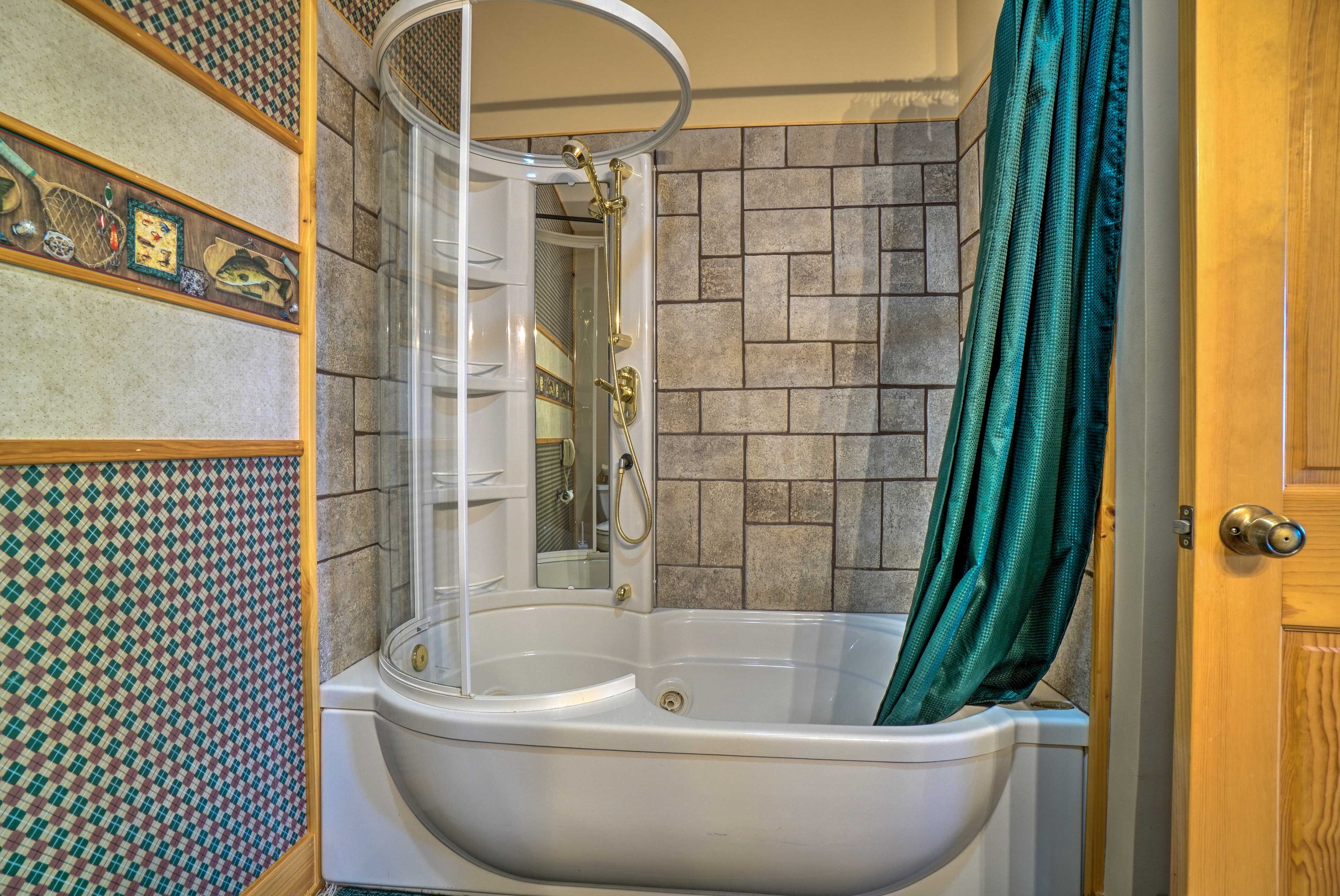 En-Suite Bathroom | Hair Dryer