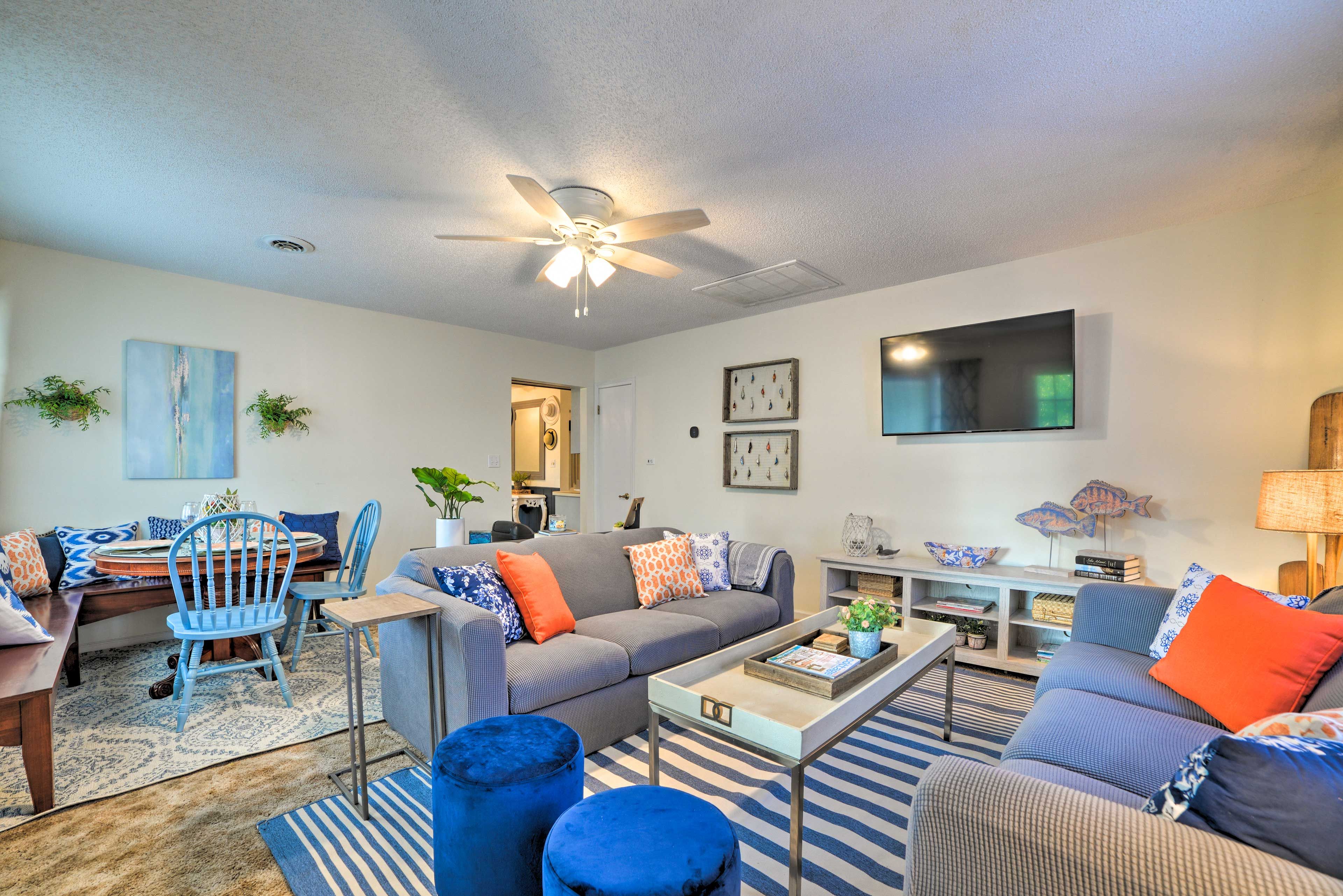 Living Room | 2 Sleeper Sofa | Smart TVs