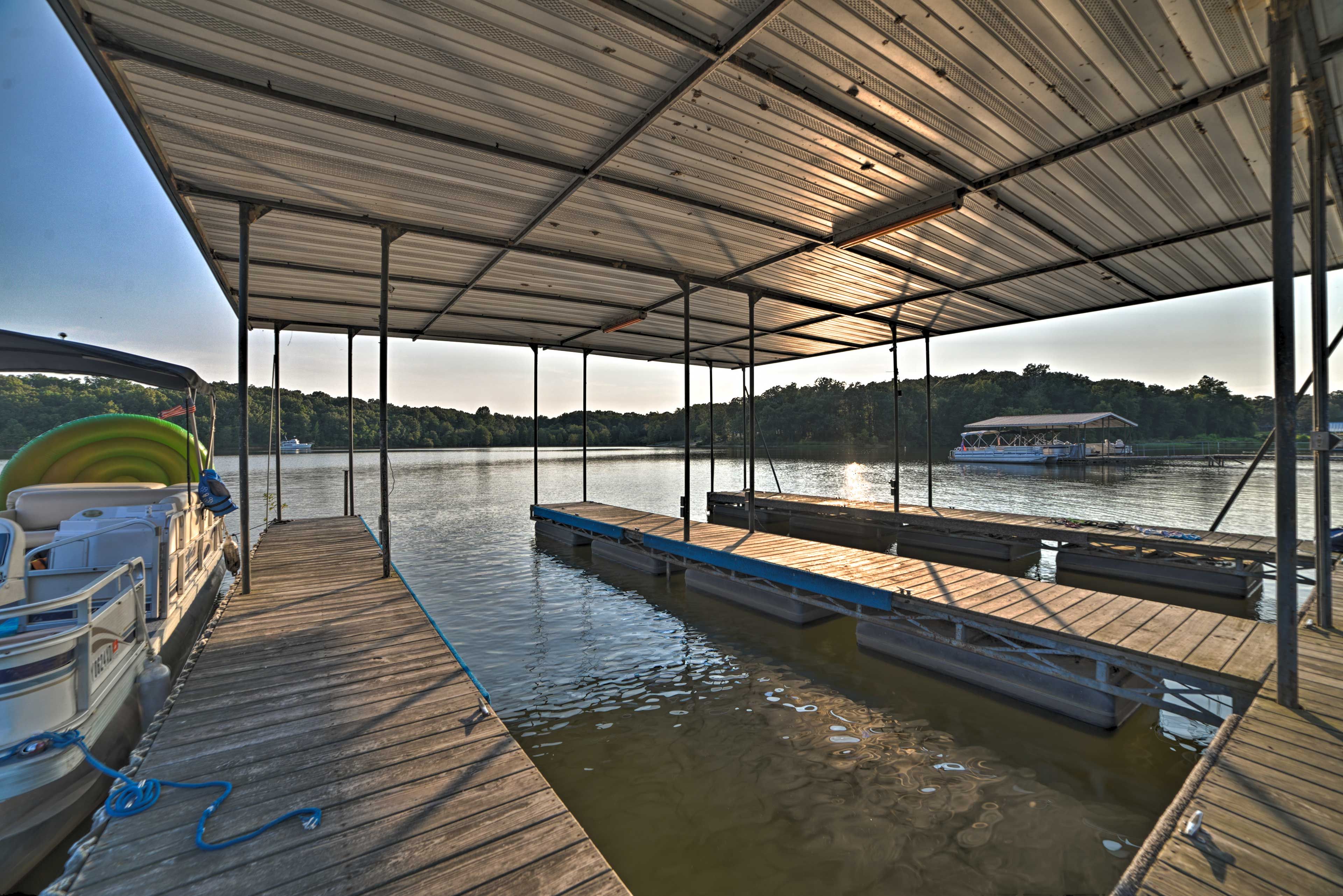 Shared Dock & Boat Slip
