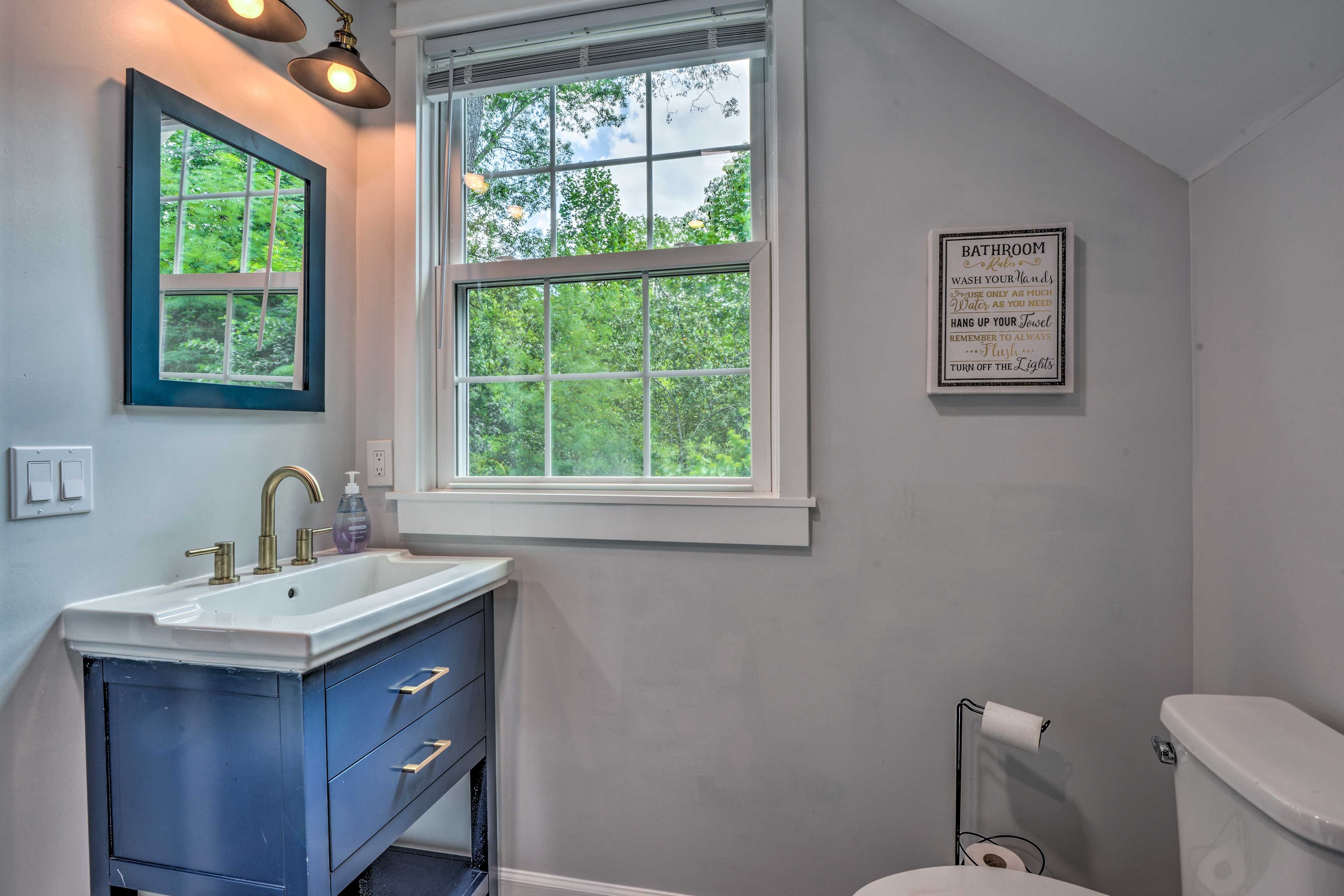 Full Bathroom