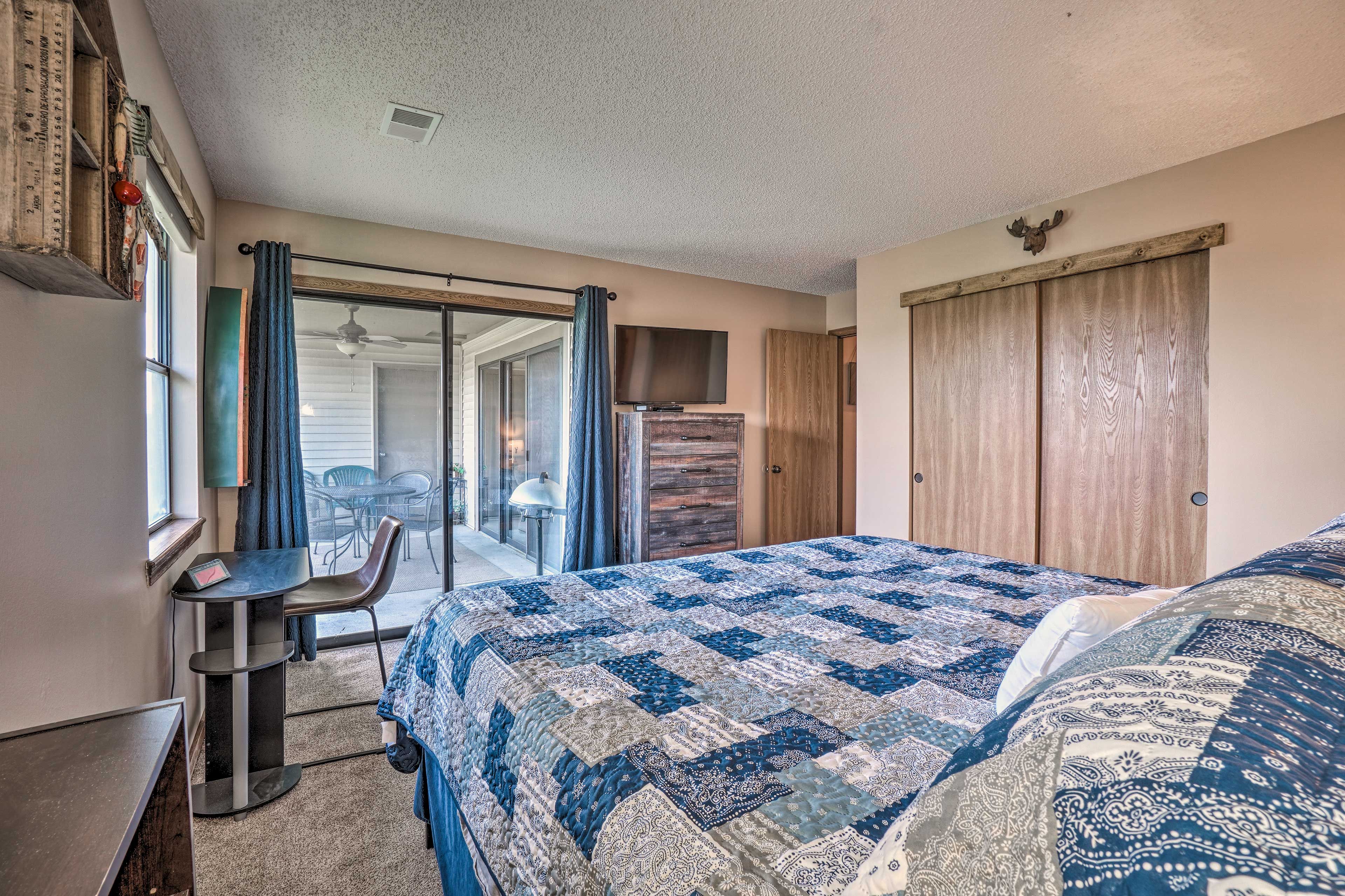 Bedroom 1 | Private Balcony Entrance