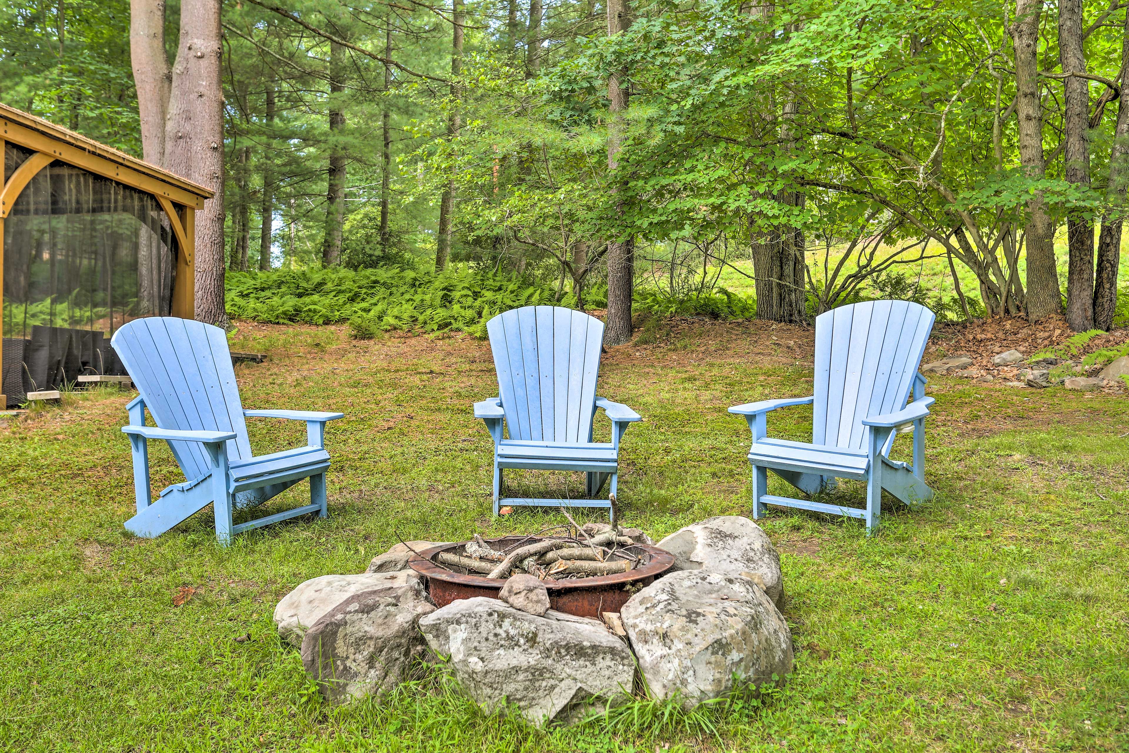 Backyard | Fire Pit