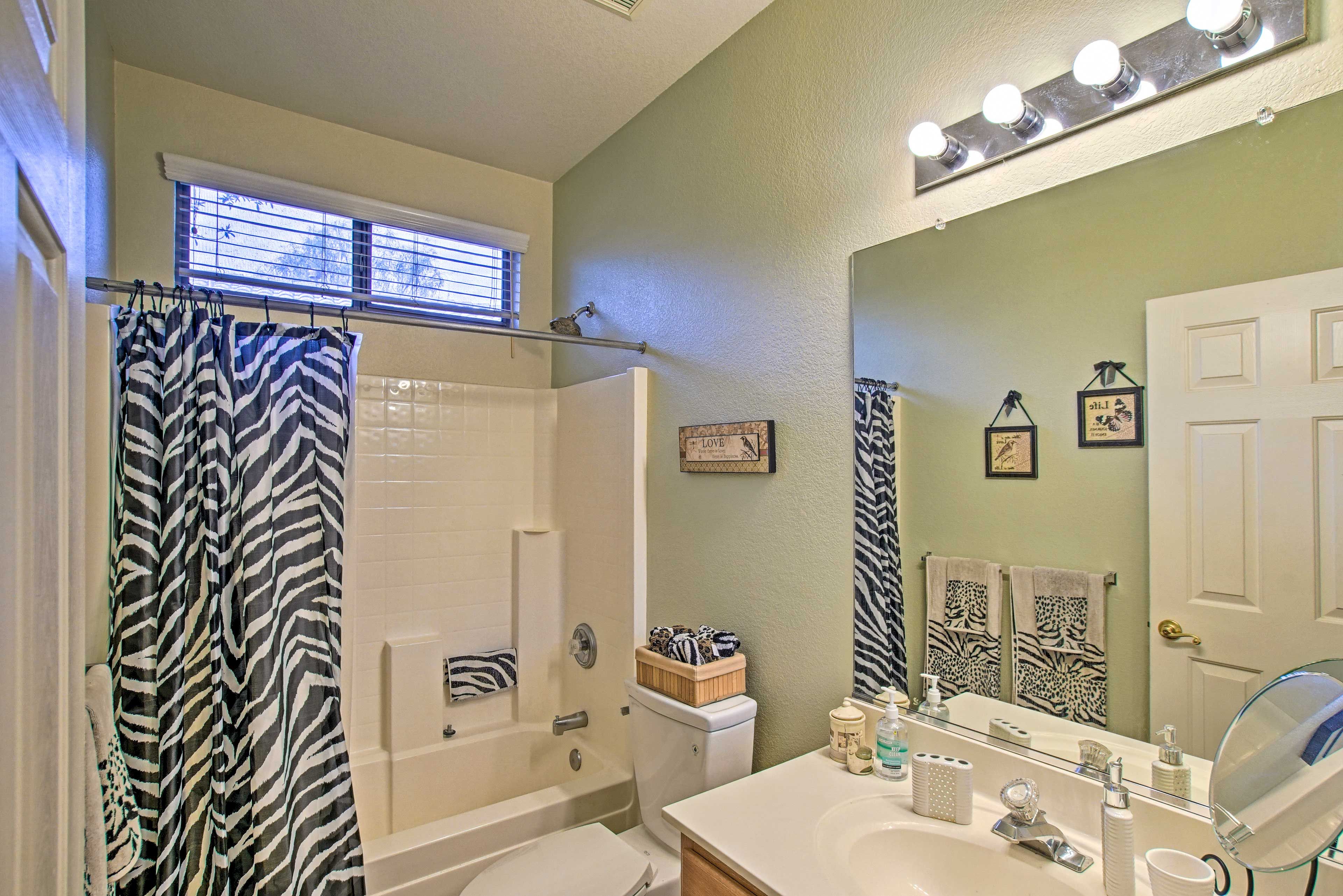Full Bathroom
