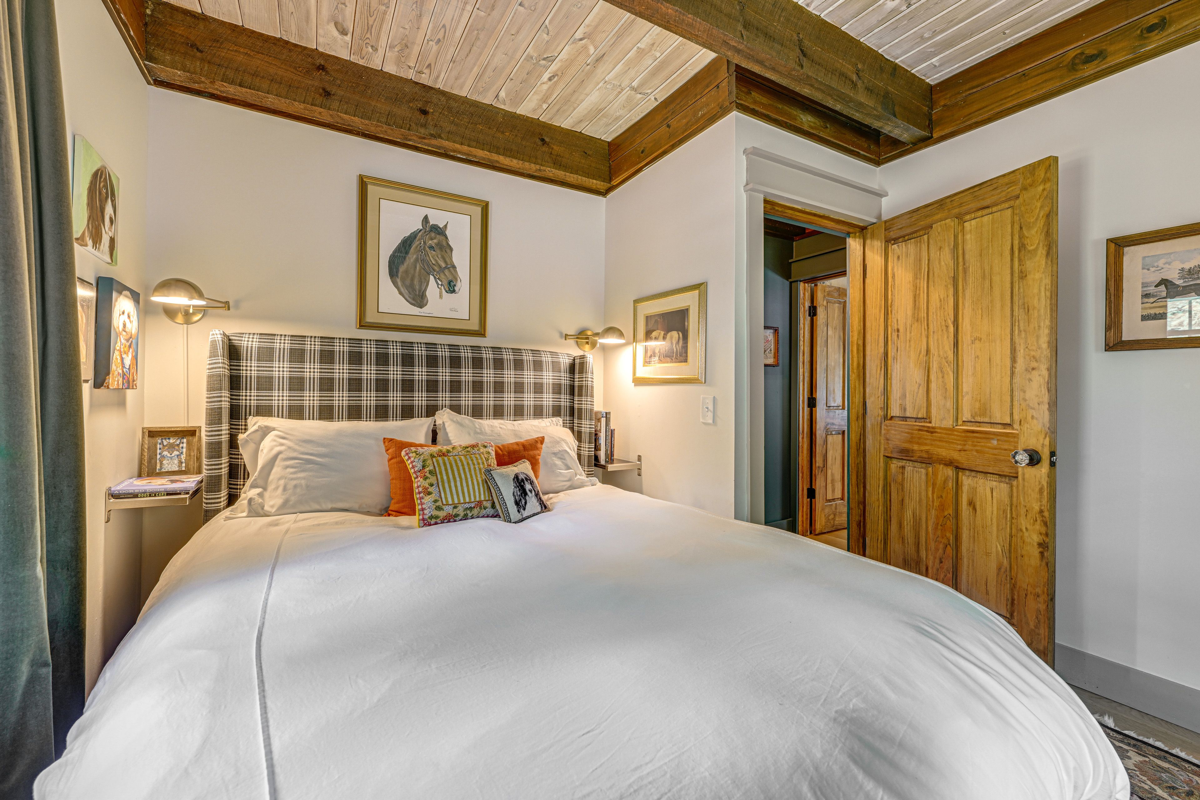 Bedroom 3 | Queen Bed | 1st Floor