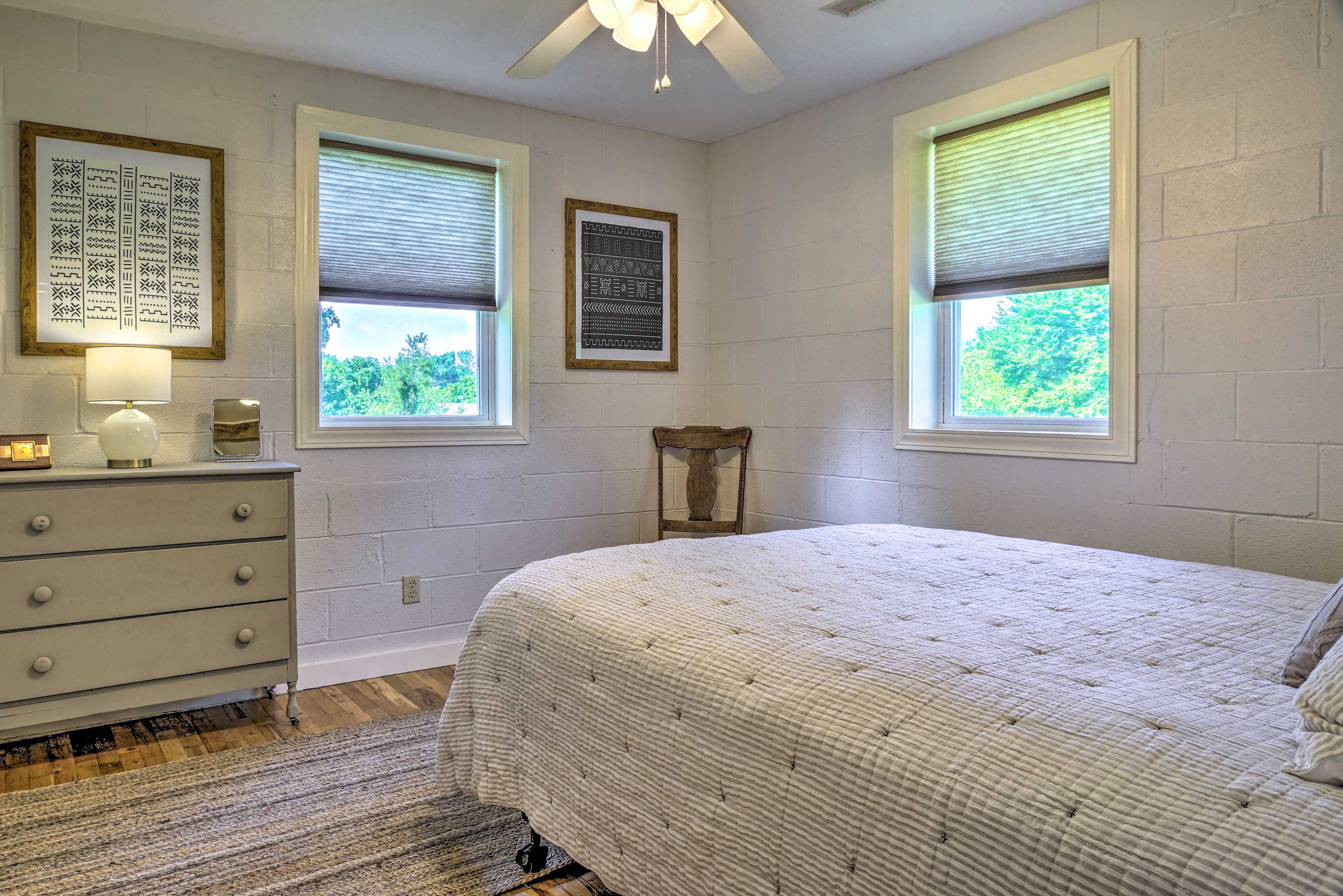 Bedroom 1 | Linens Provided