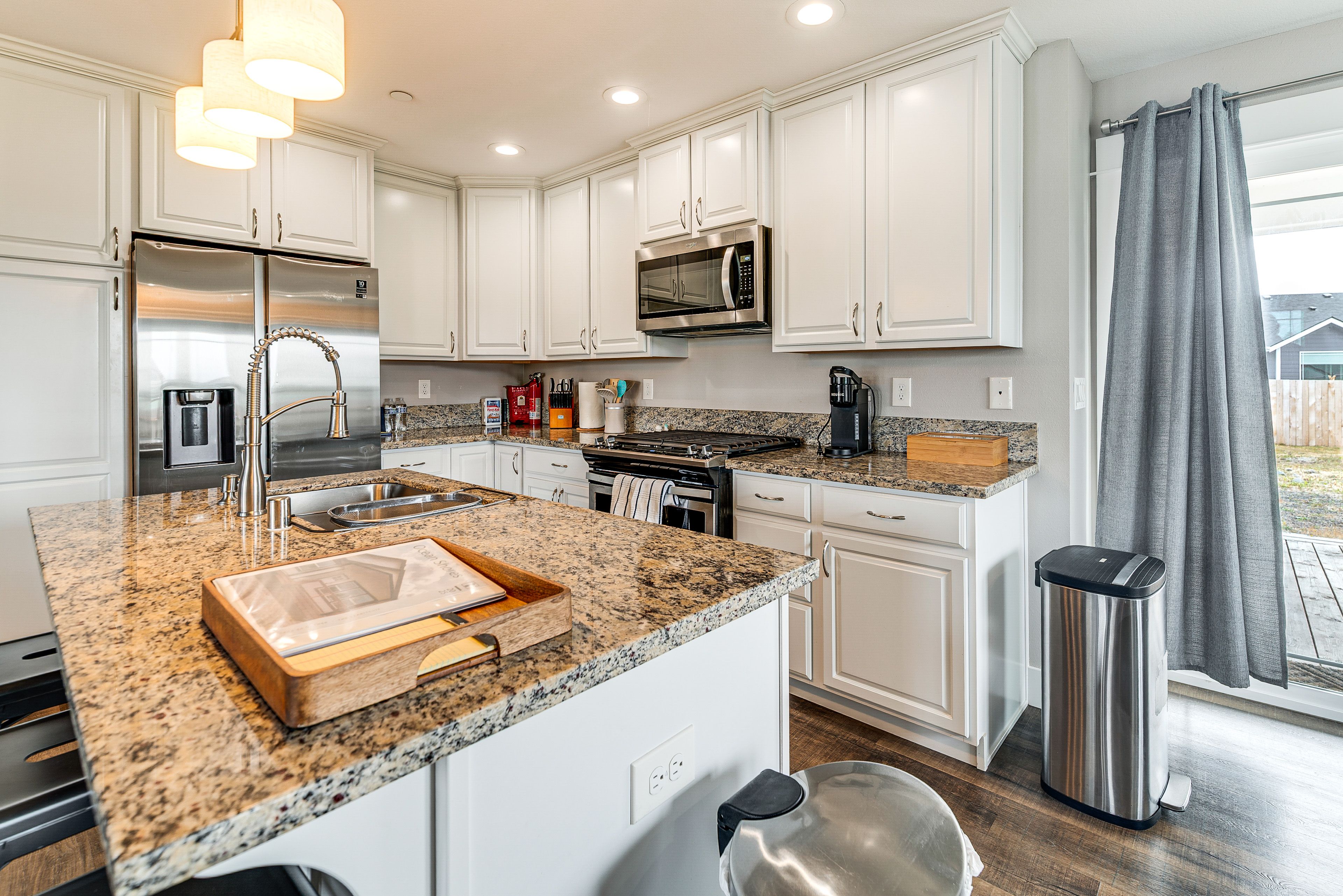 Kitchen | Fully Equipped