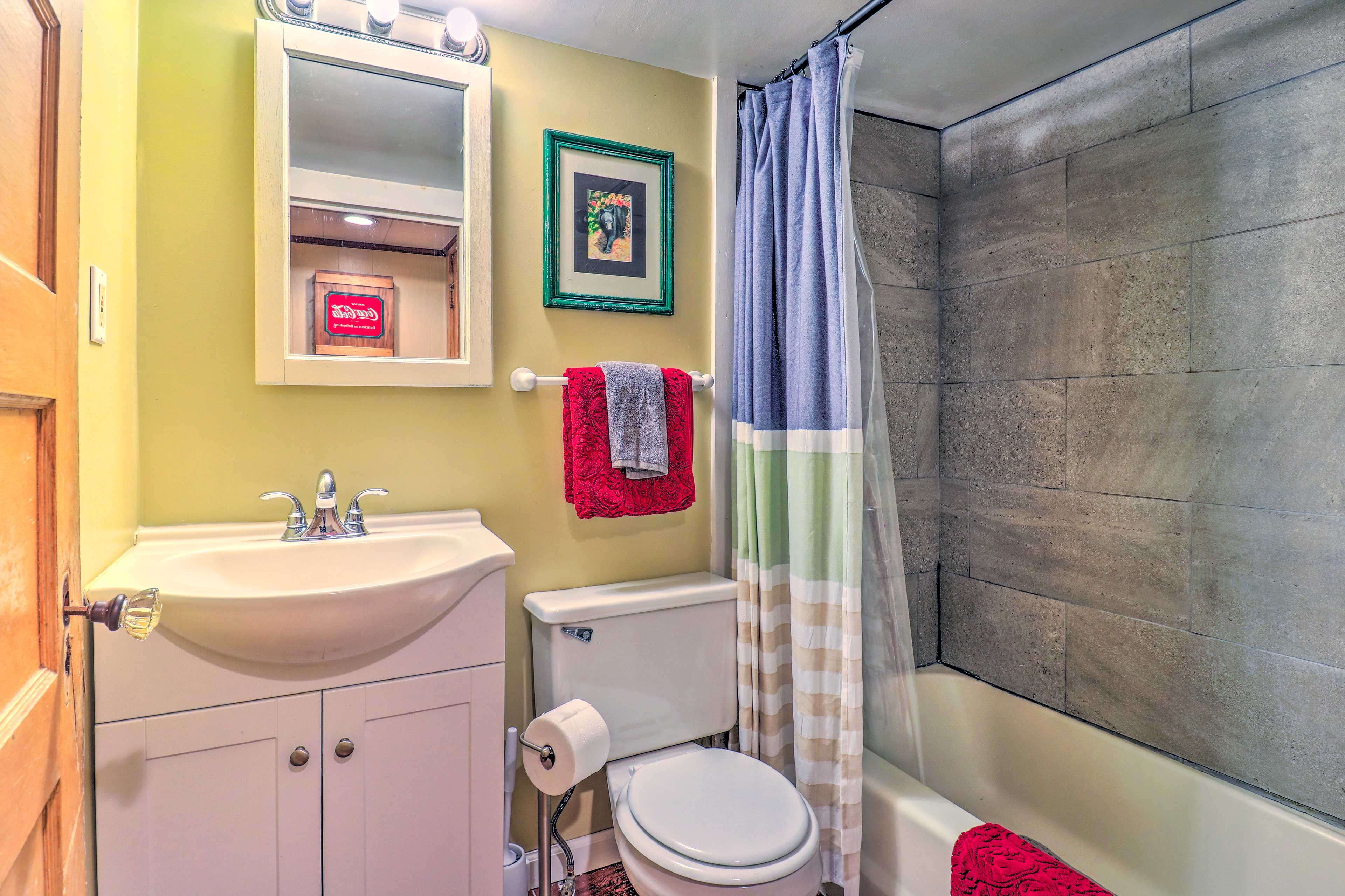 Bathroom | Complimentary Toiletries
