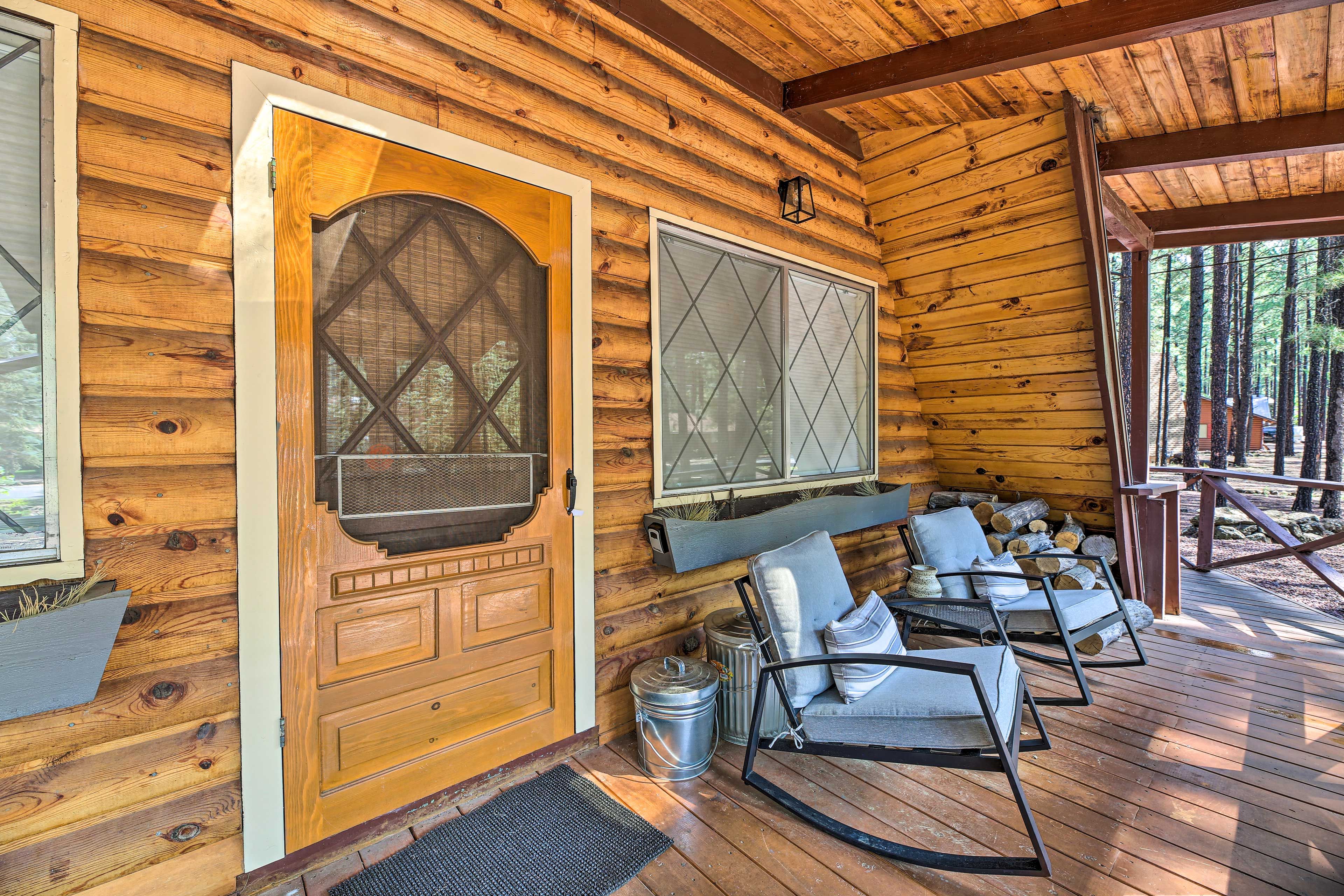 Cabin Exterior | Keyless Entry