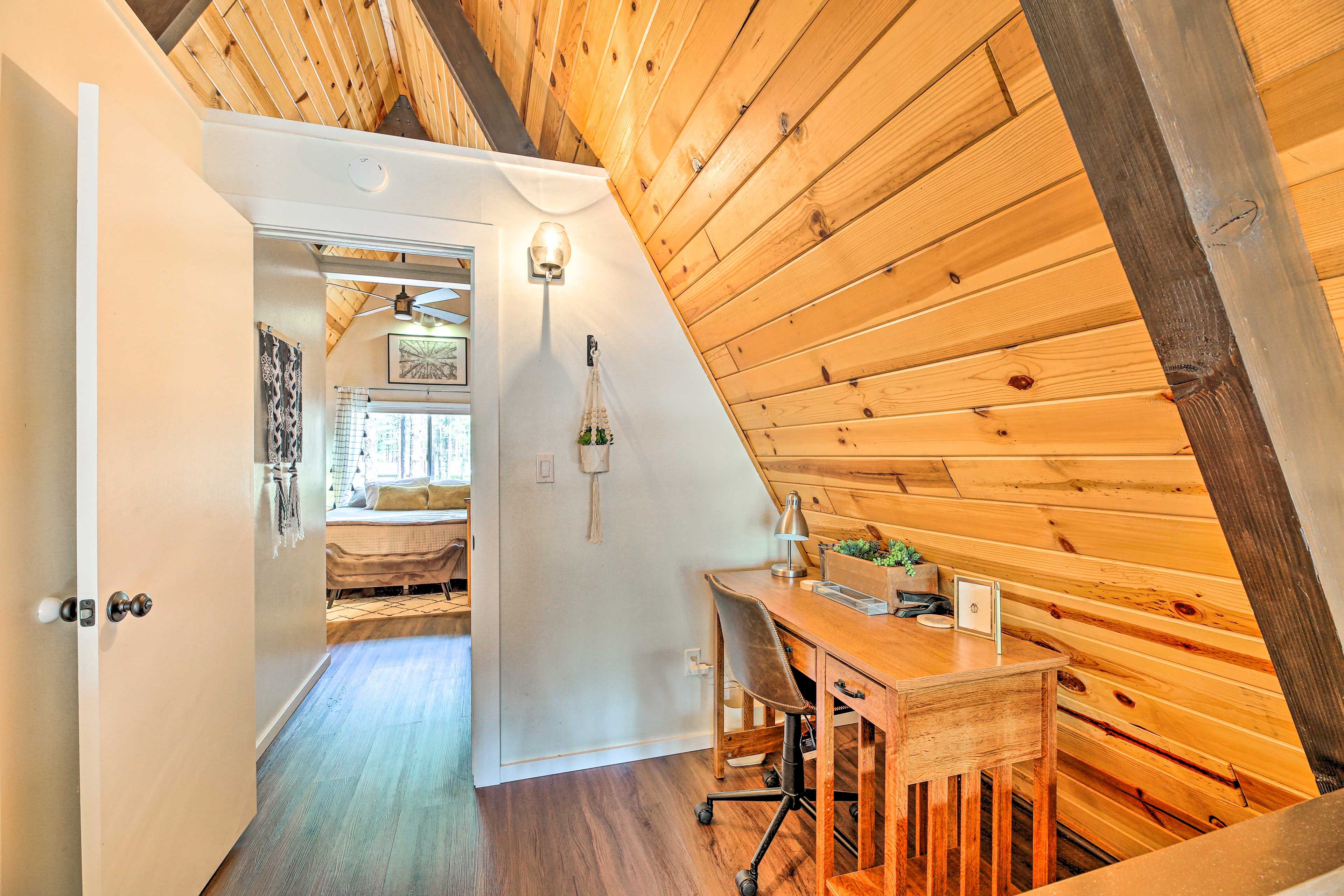 Loft | Laptop-Friendly Workspace