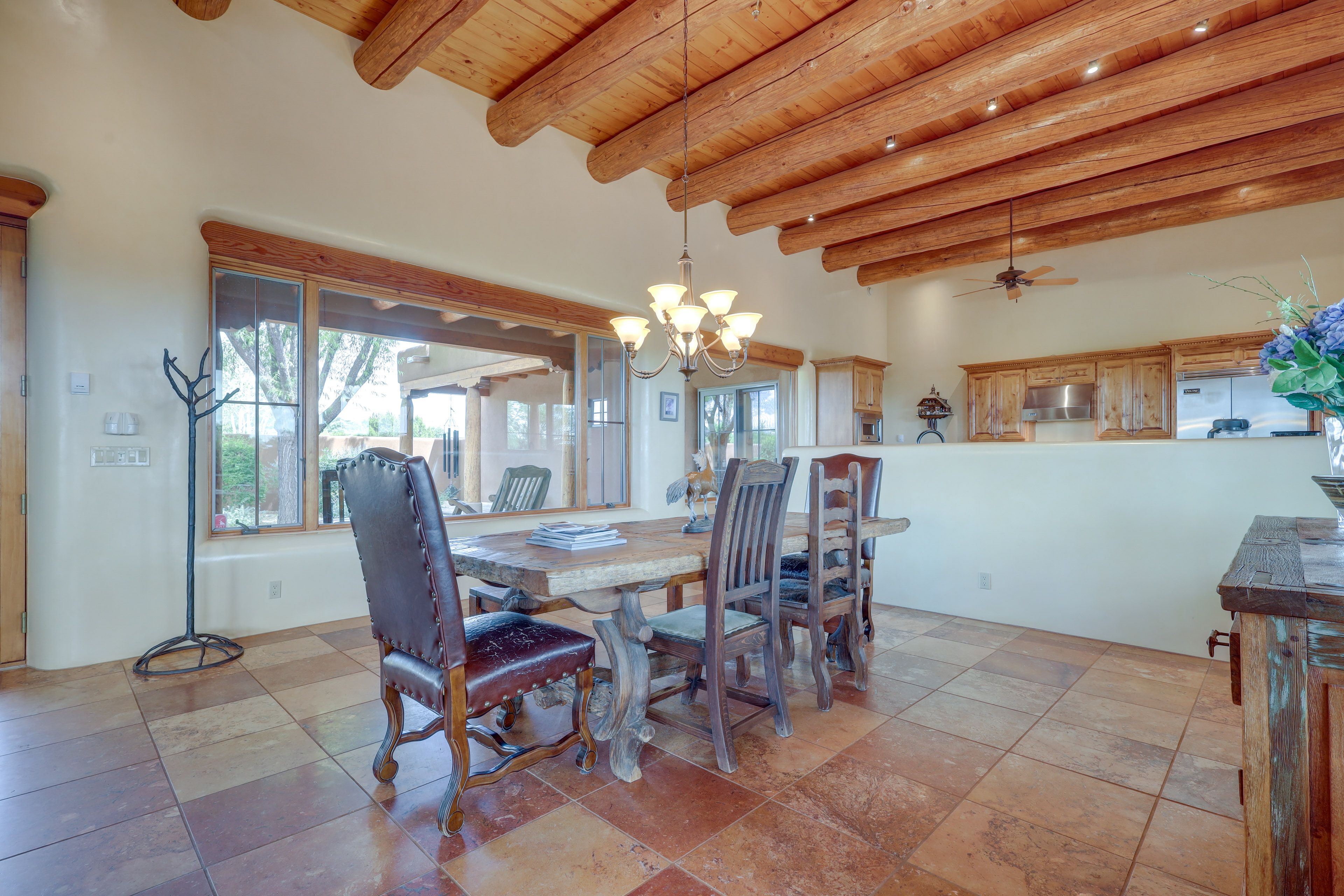 Dining Area | Dishware/Flatware