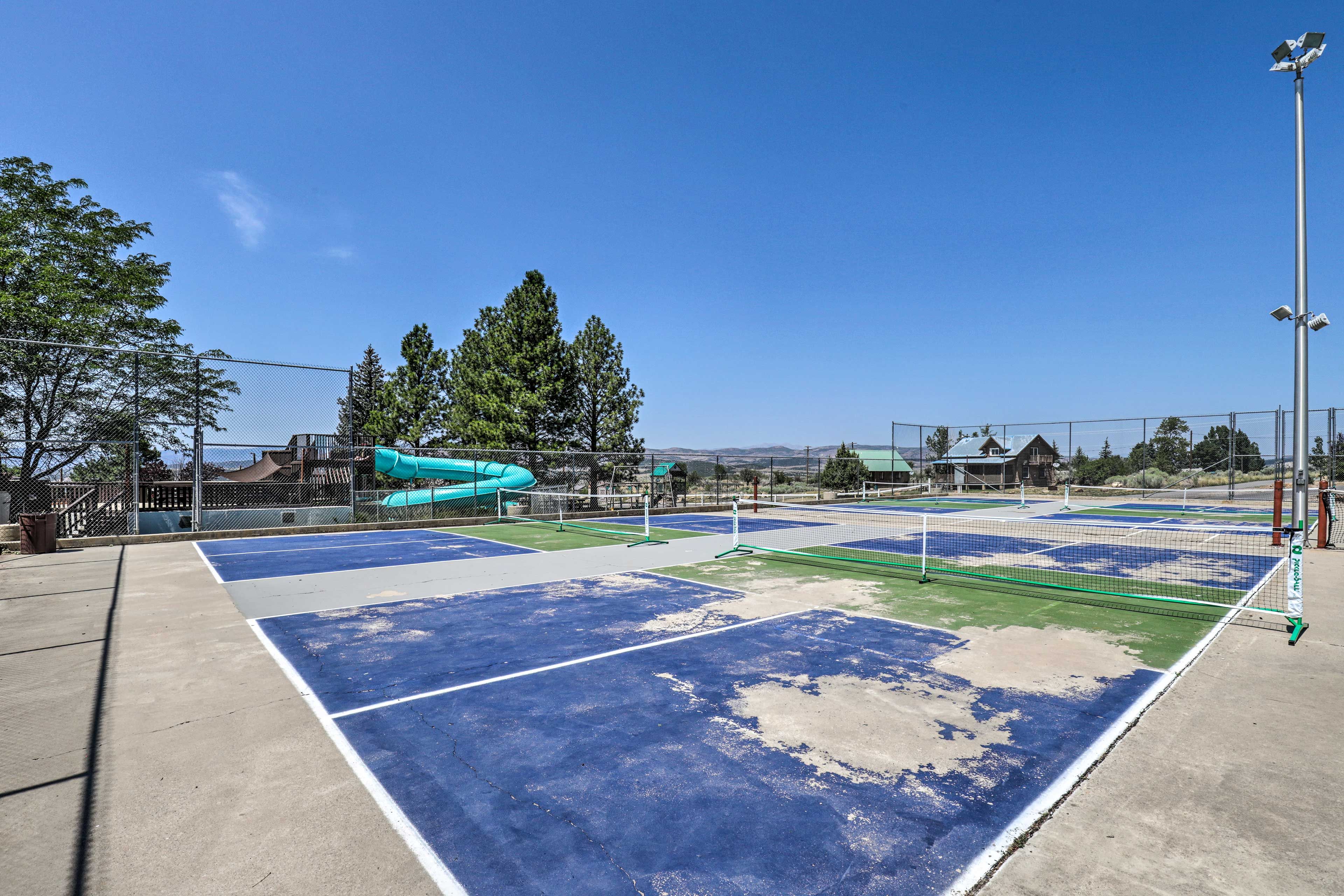 Legacy Hollow Amenities | Pickleball Courts