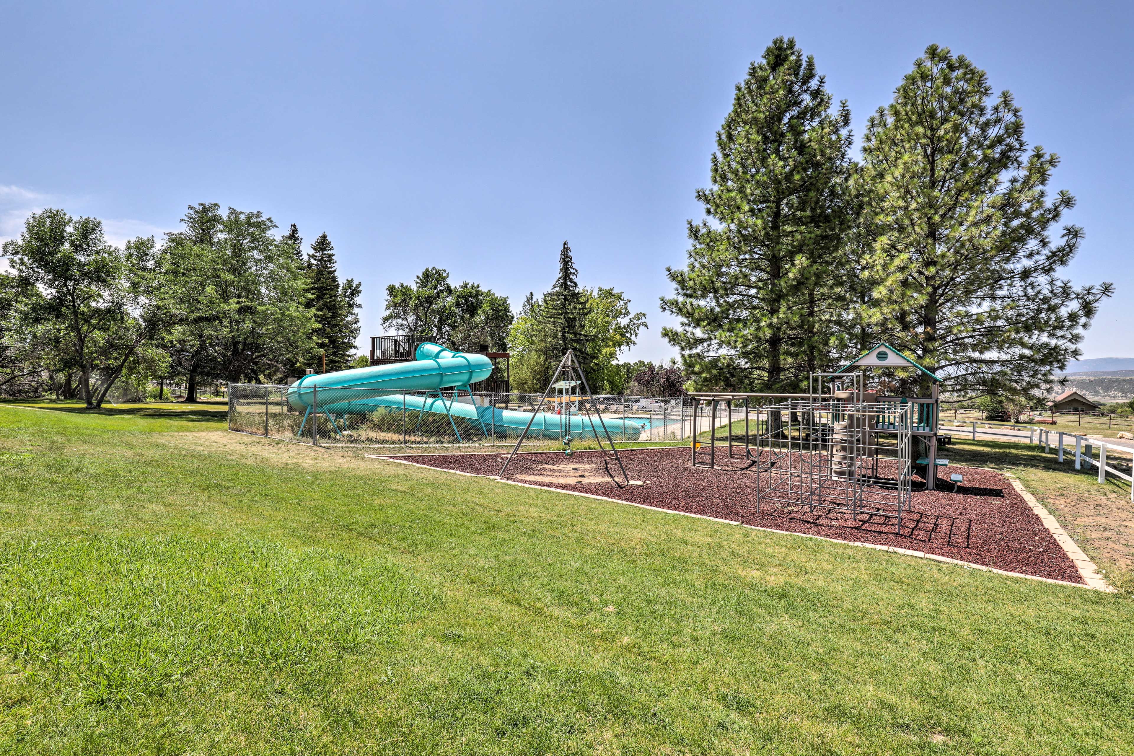 Legacy Hollow Amenities | Playground