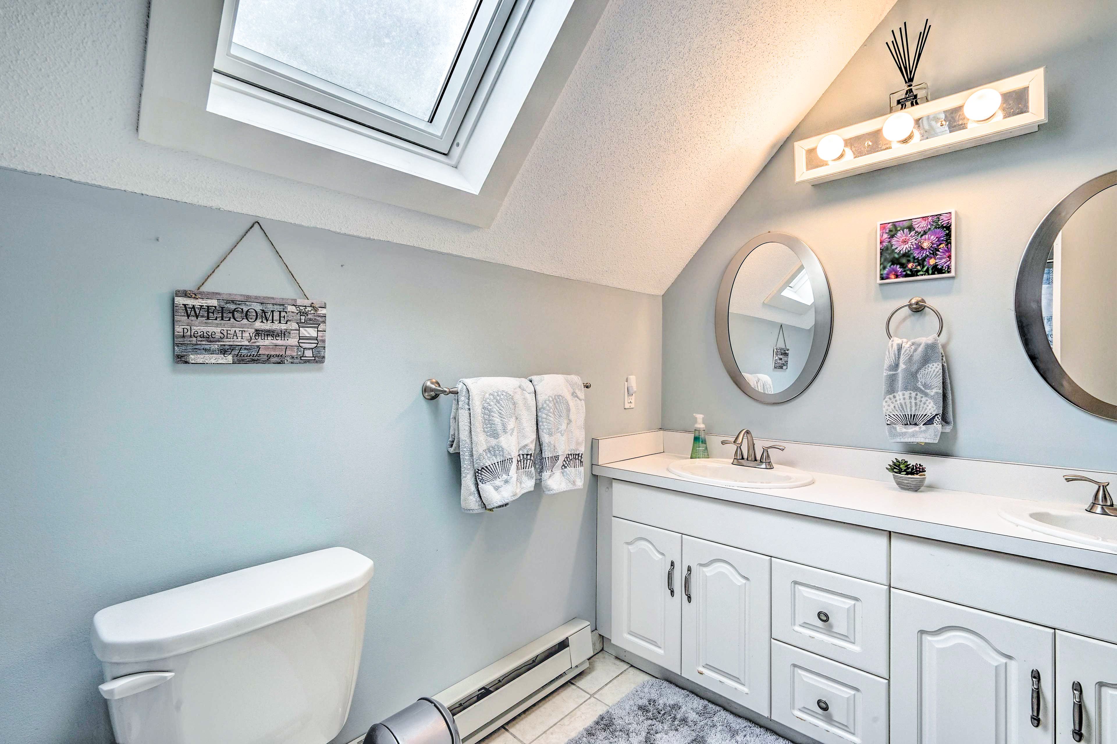 Full Bathroom
