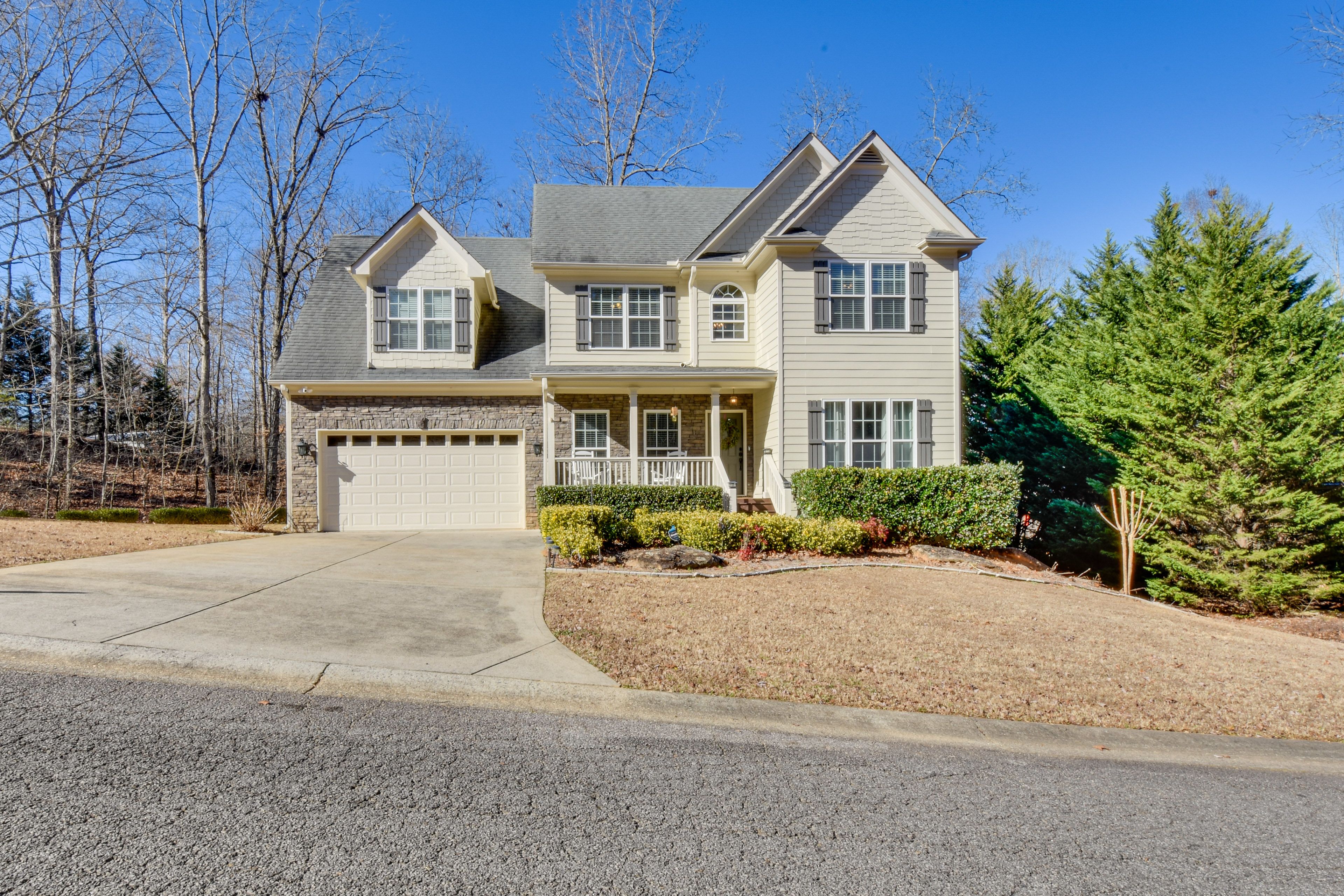 Home Exterior | 2-Story Home