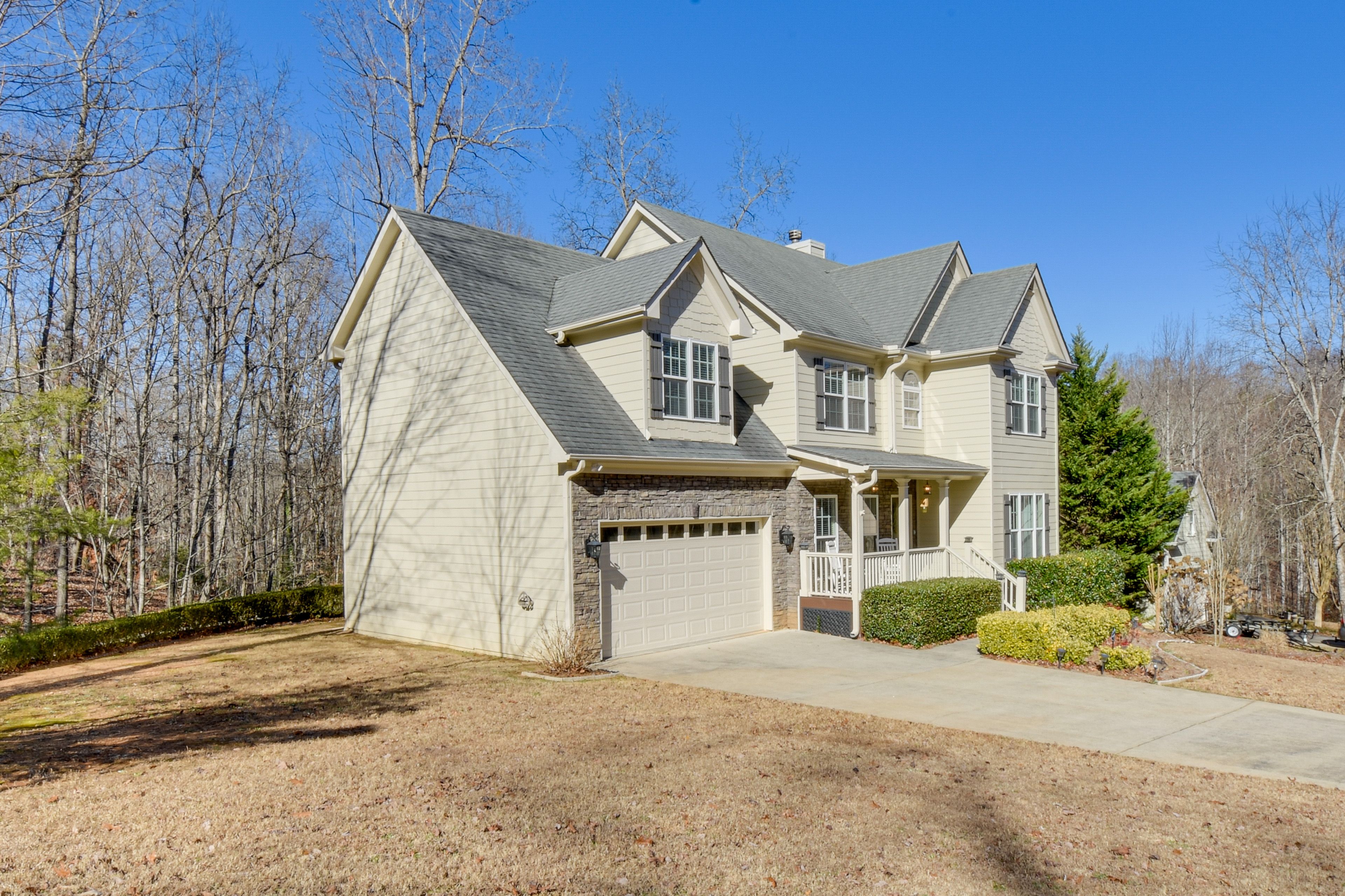 Driveway Parking (4 Vehicles)