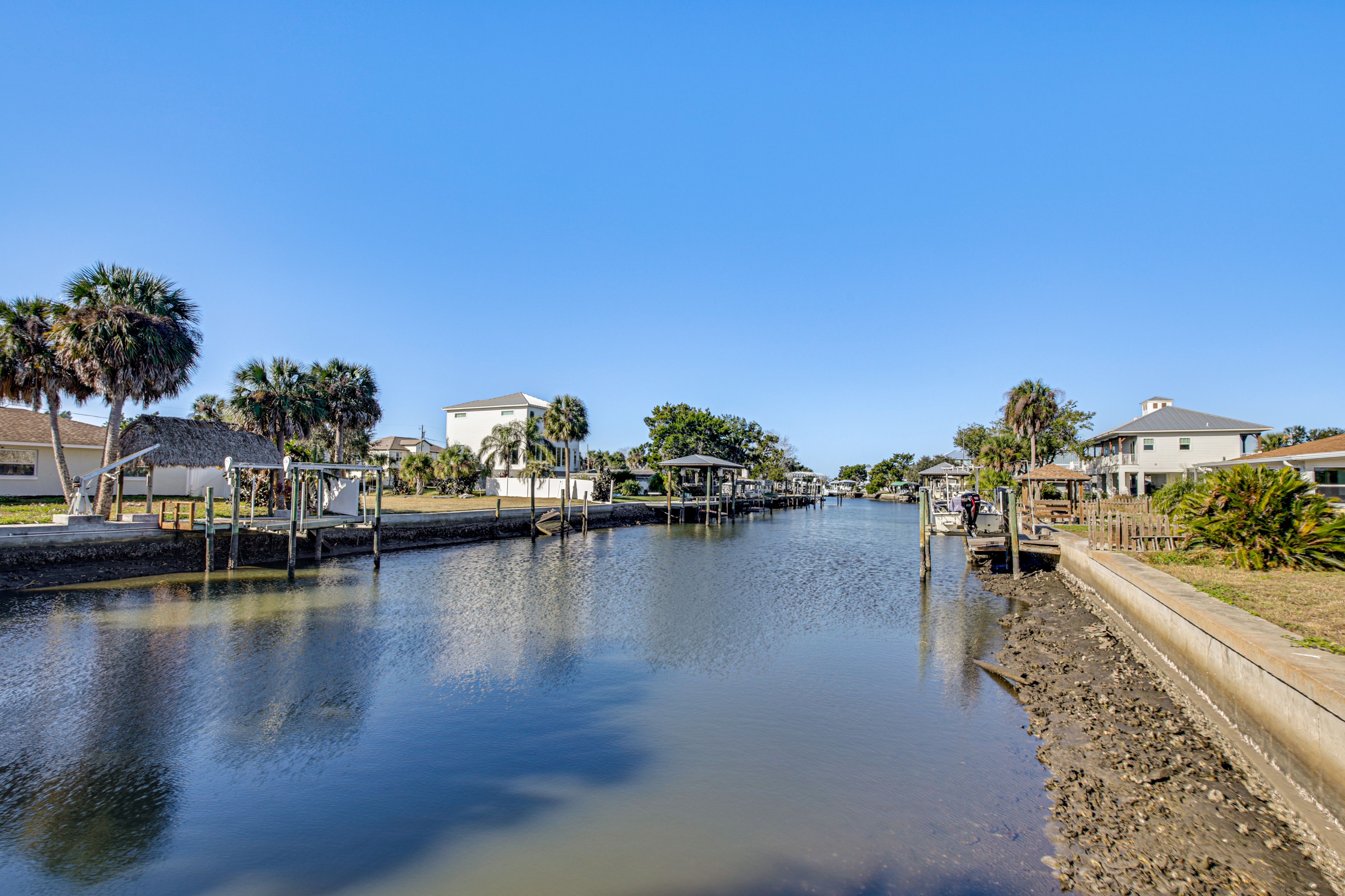 Crystal River Vacation Rental | 3BR | 3BA | 2,550 Sq Ft | Step Free Access