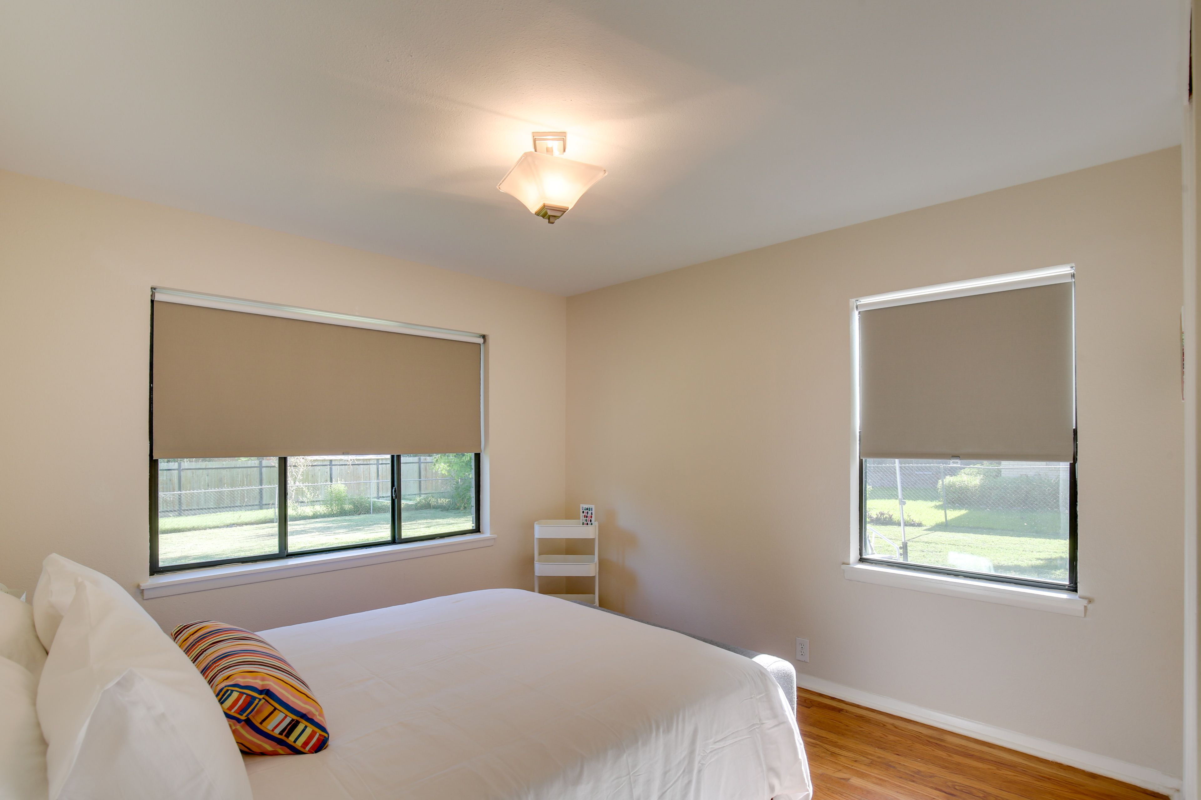 Bedroom 2 | Queen Bed