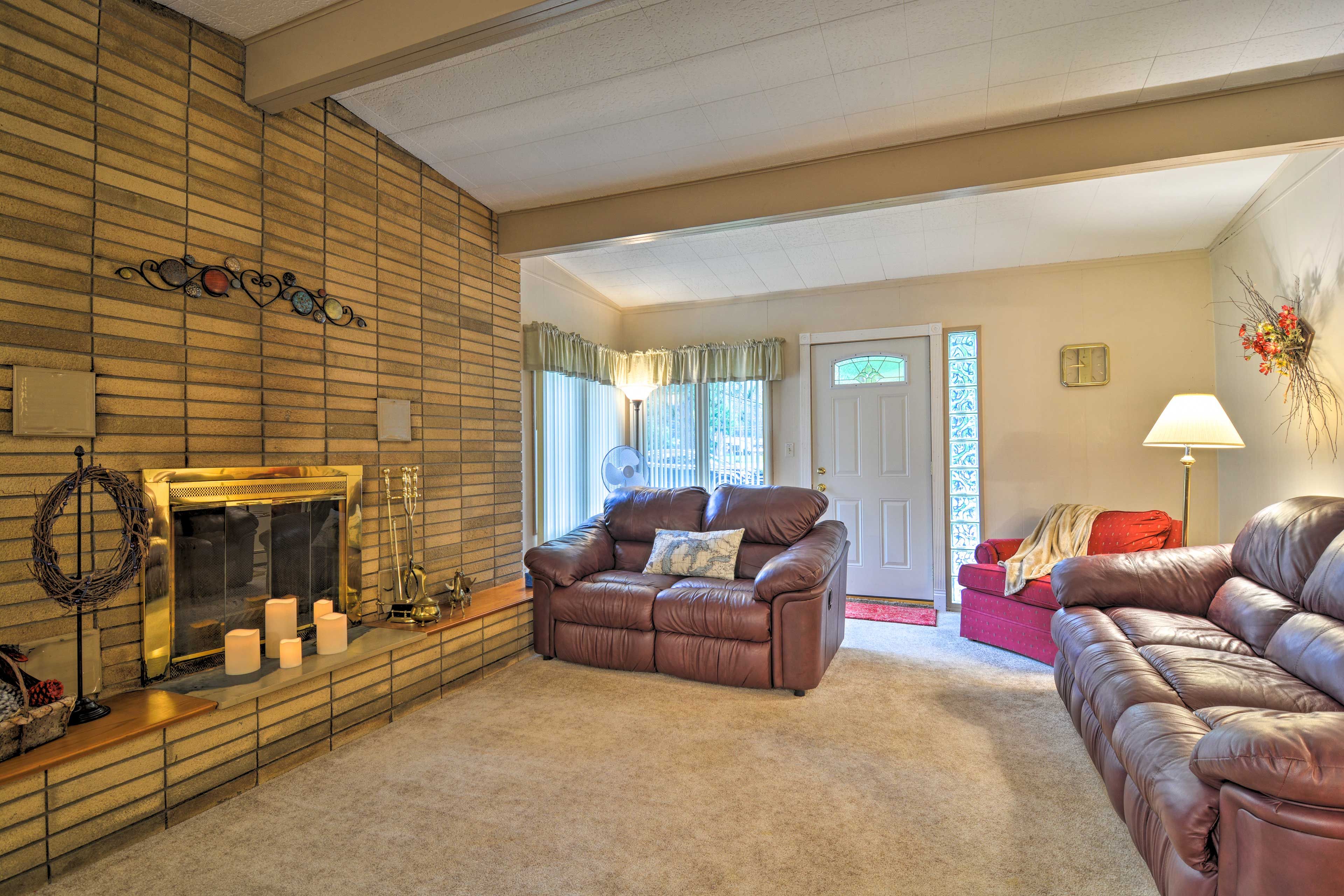 Living Room | Window A/C Units
