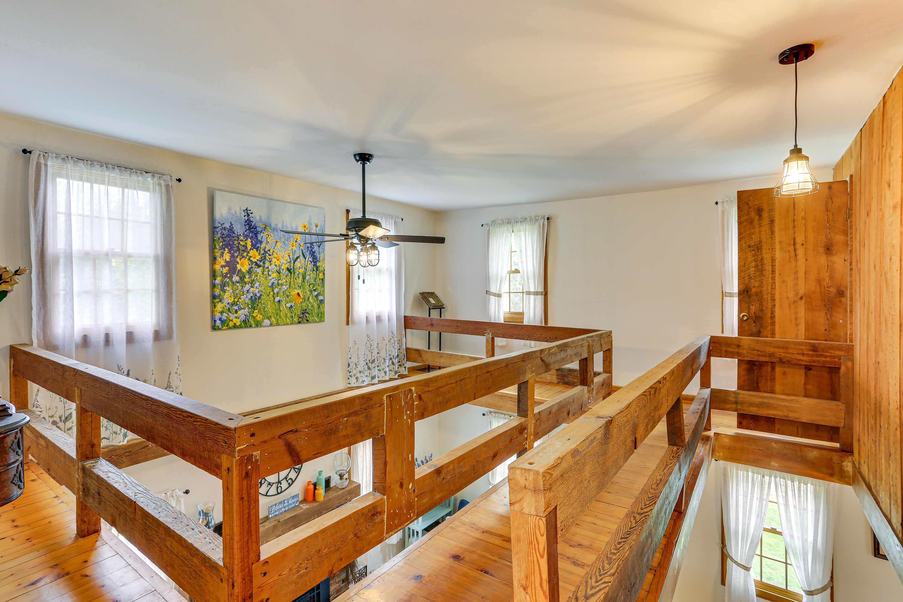 2nd-Floor Catwalk