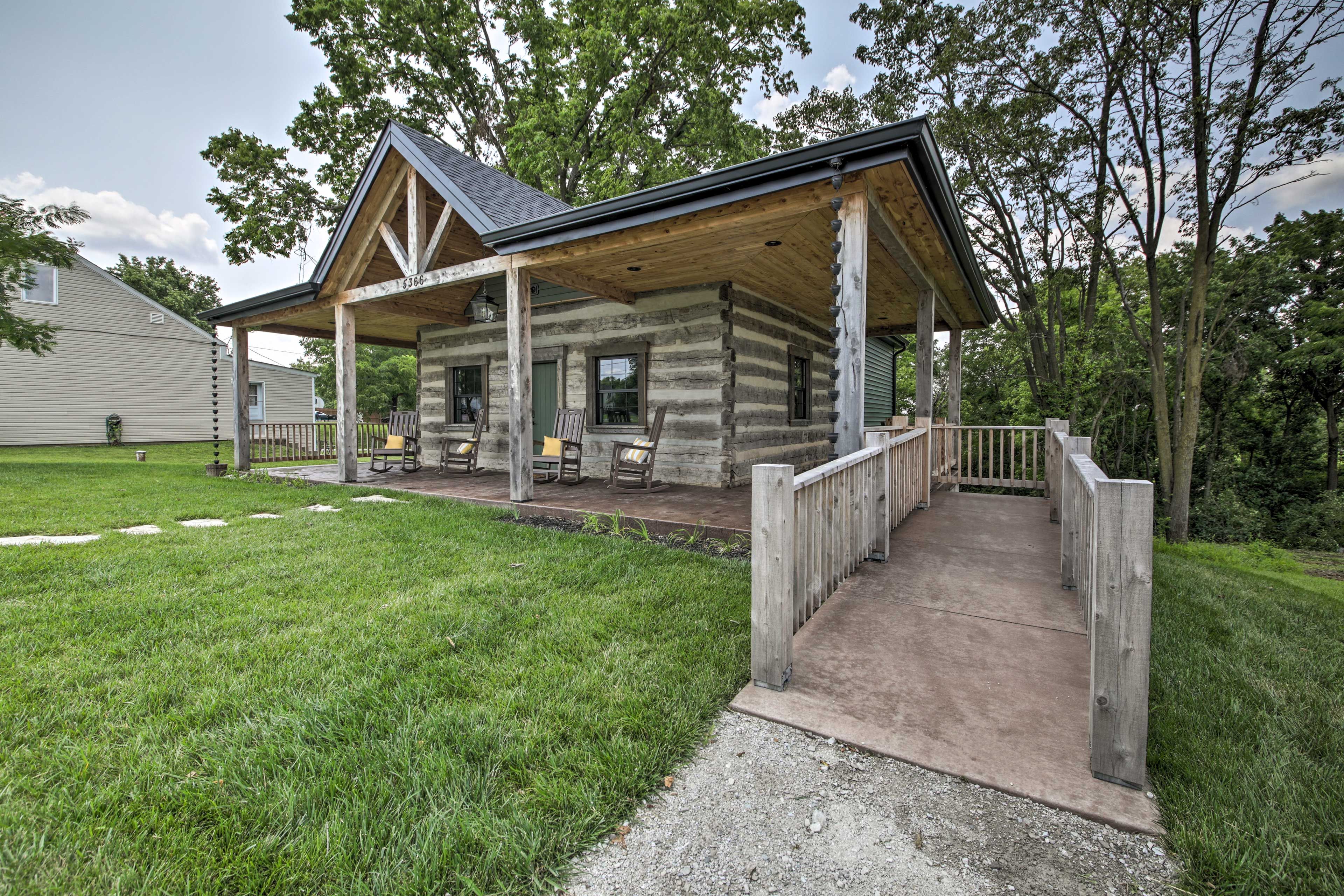 Wraparound Deck