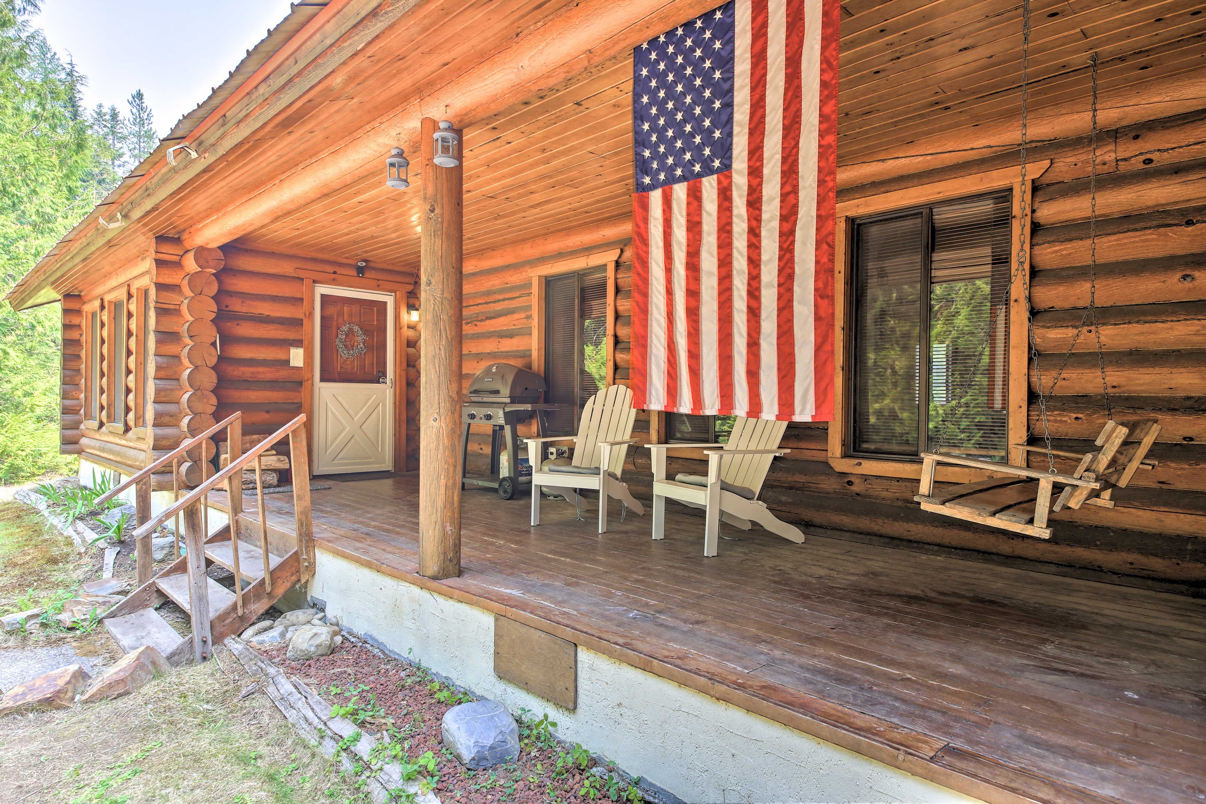 Covered Porch | Gas Grill | Porch Swing