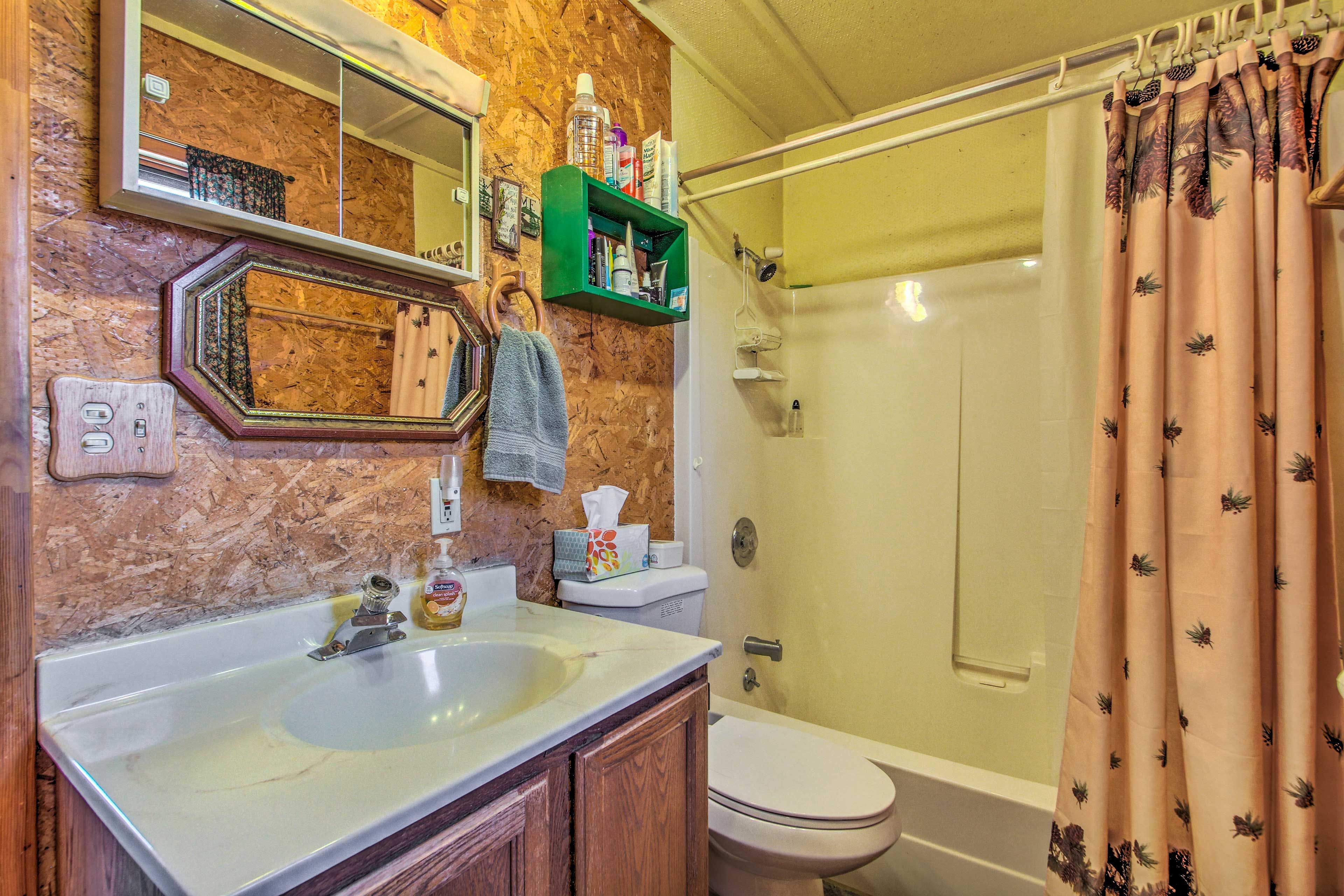 Full Bathroom