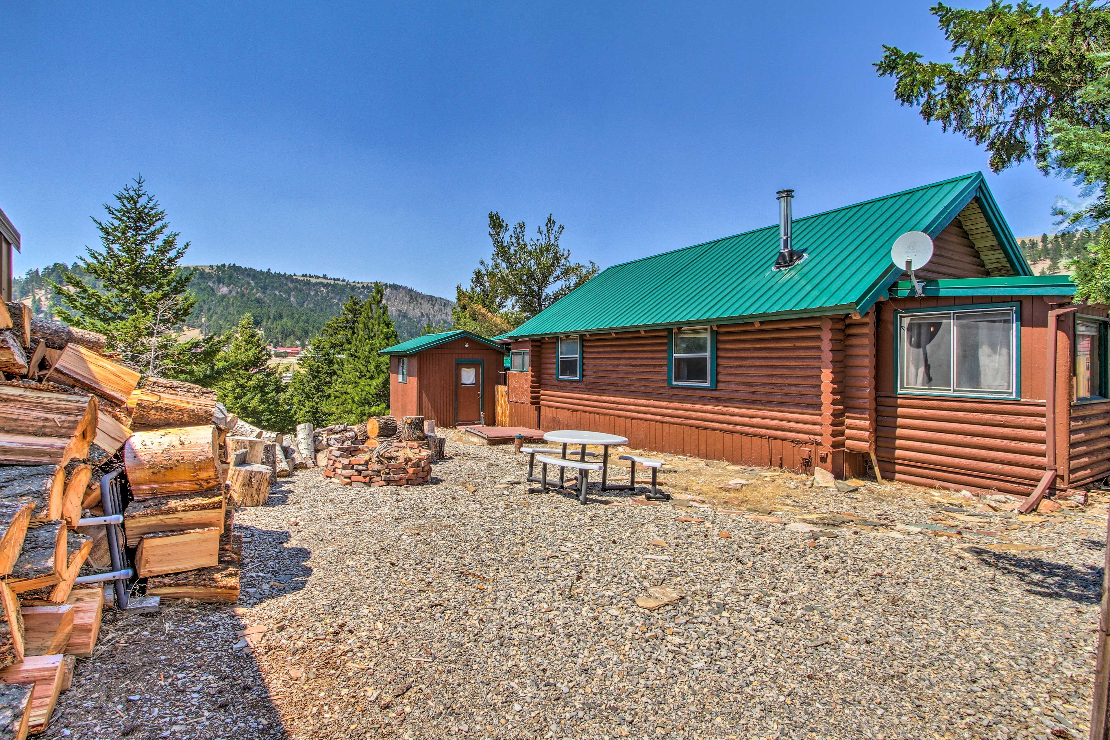 Checkerboard Vacation Rental | 1BR | 1BA | Step-Free Access | 1,000 Sq Ft