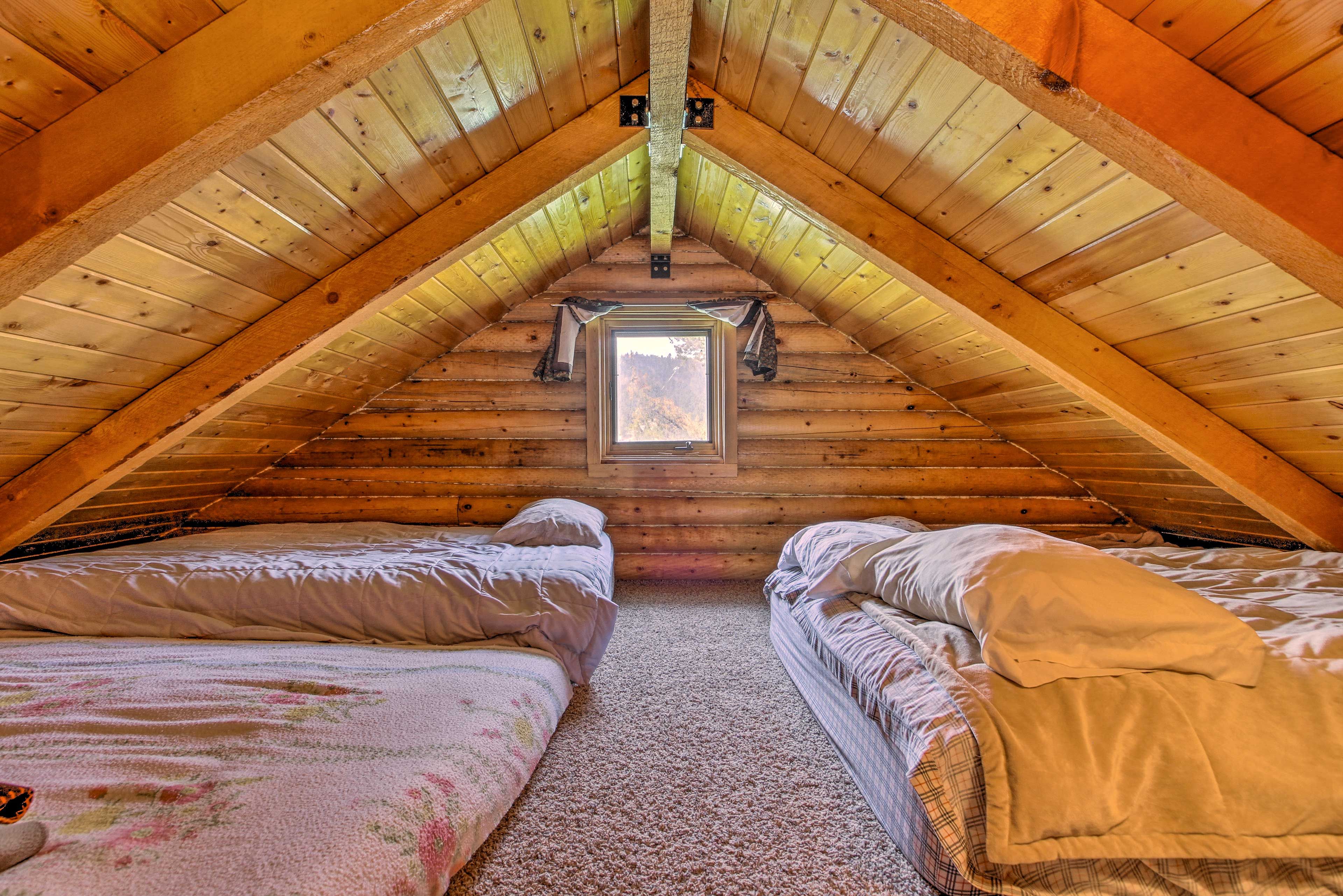 Loft | Stairs Required | 2 Queen Mattresses | Twin Mattress