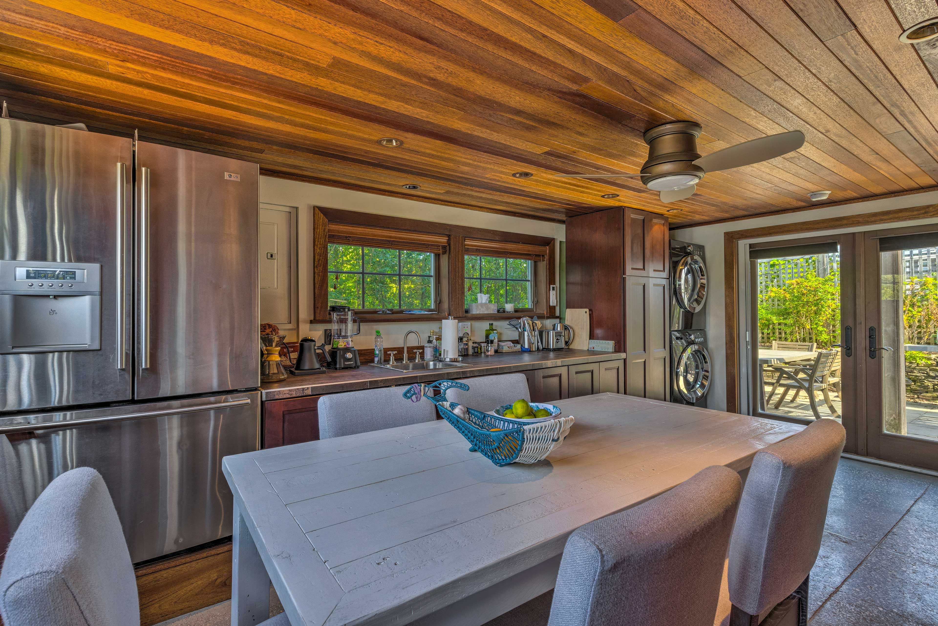 Dining Area | Kitchen | Well-Equipped