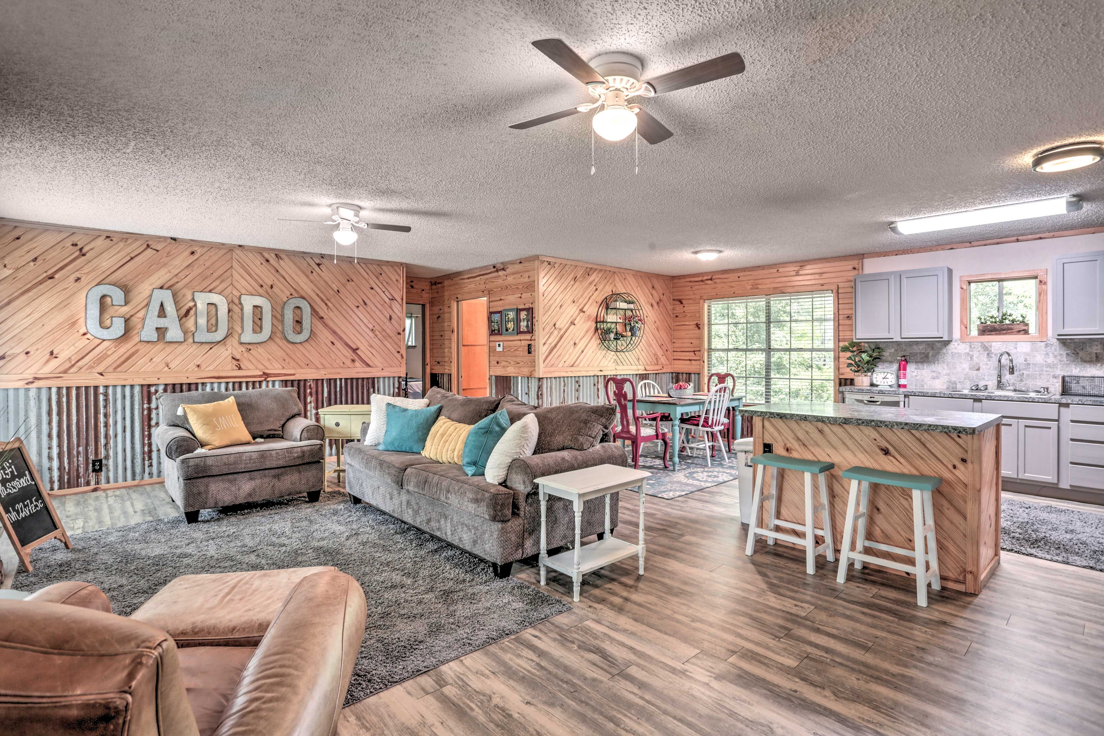Living Room | Smart TV