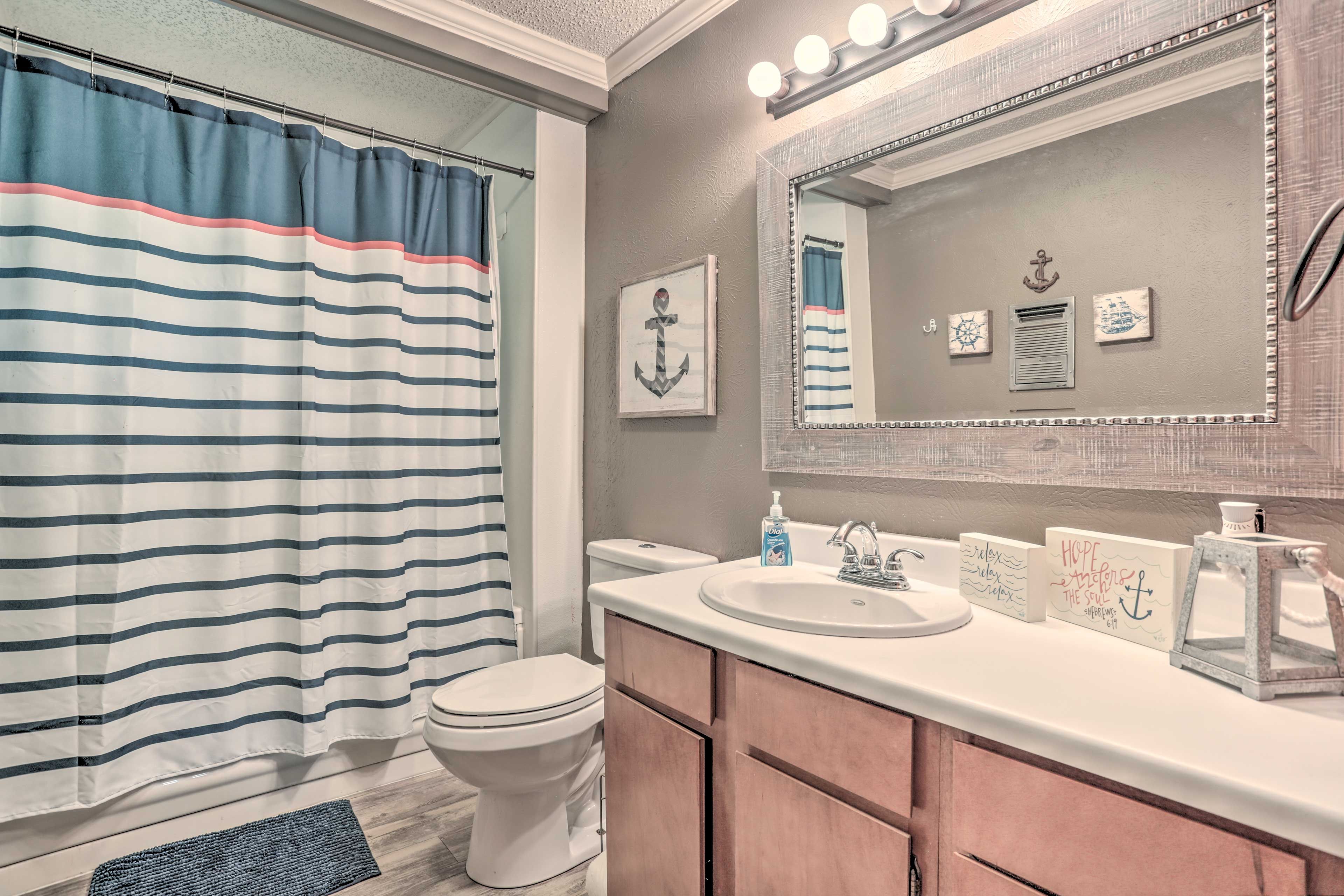 En-Suite Bathroom