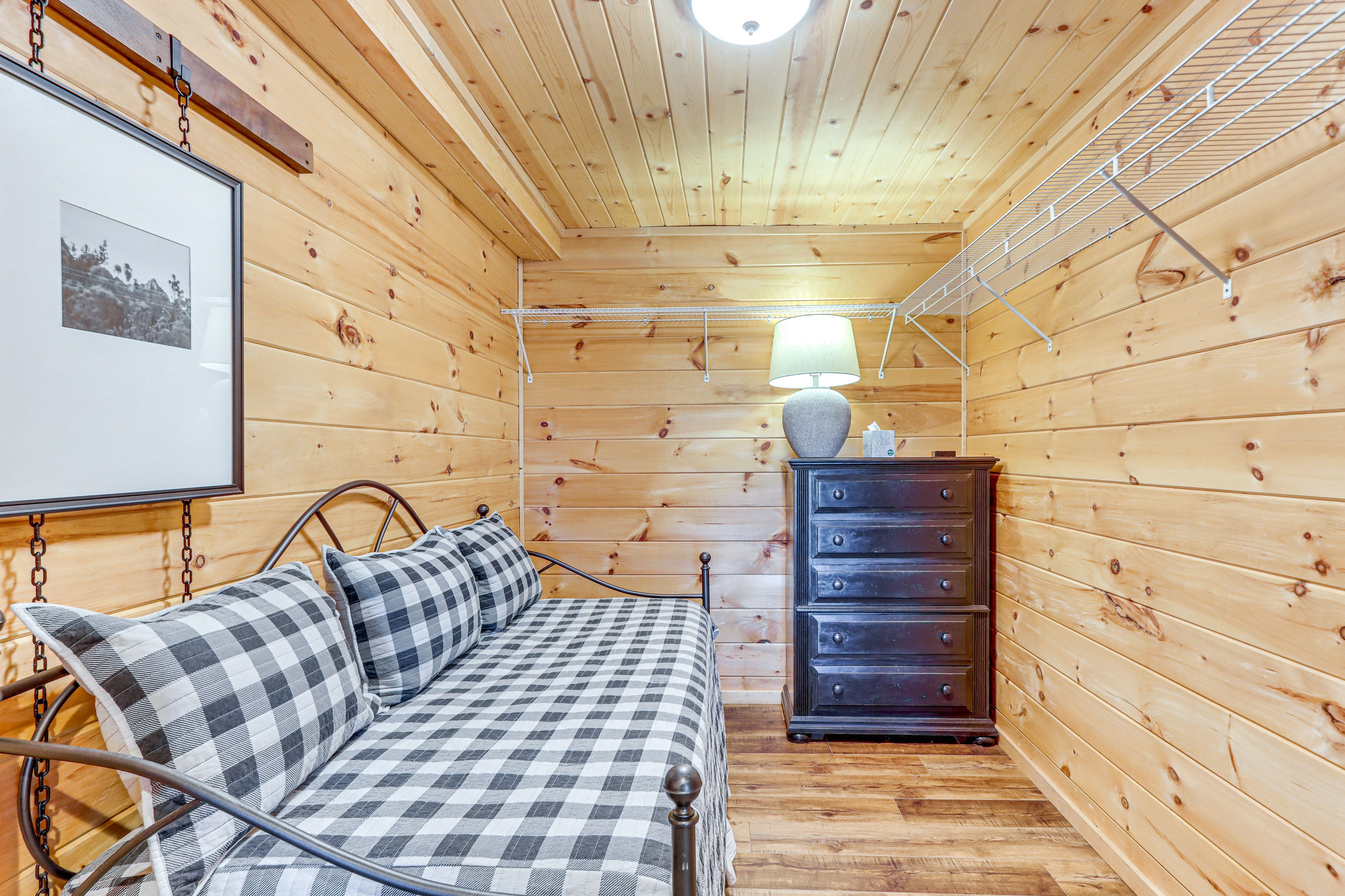 Sleeping Nook | Access Via Bedroom 1 | Twin Daybed w/ Twin Trundle