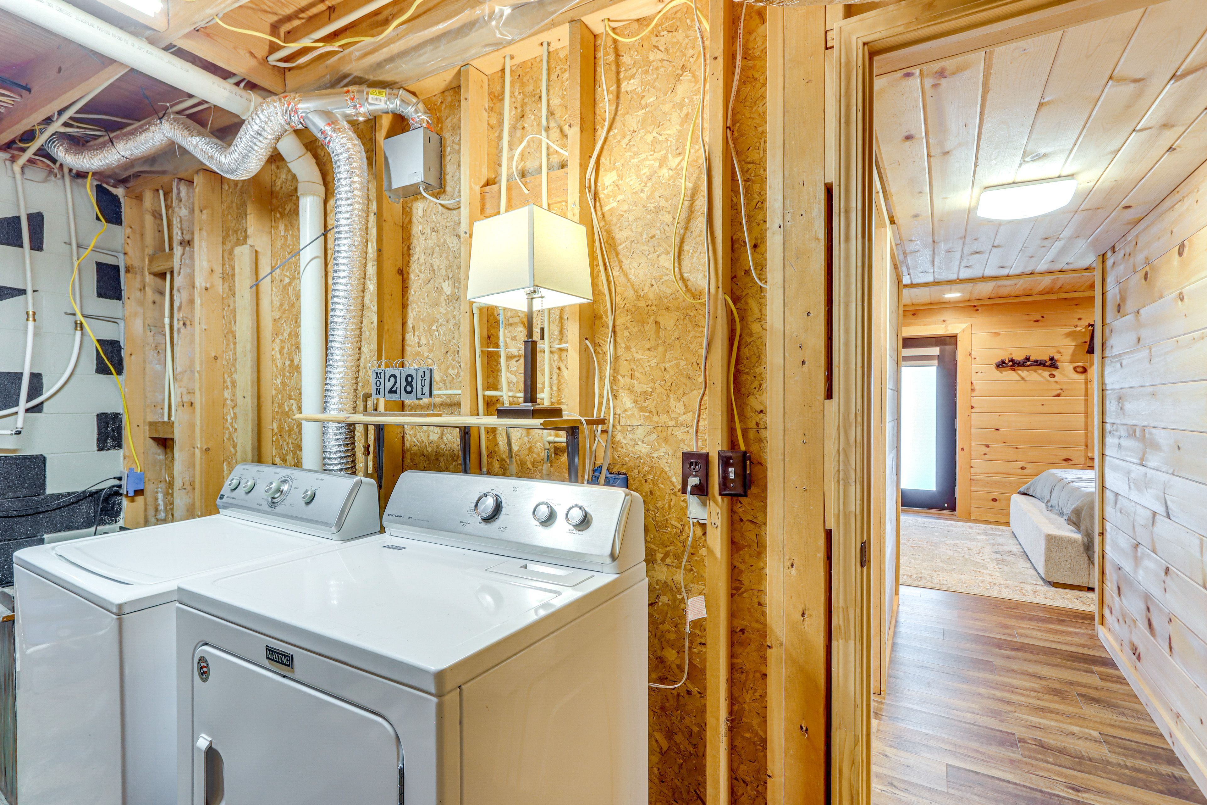 Washer & Dryer | Lower Level
