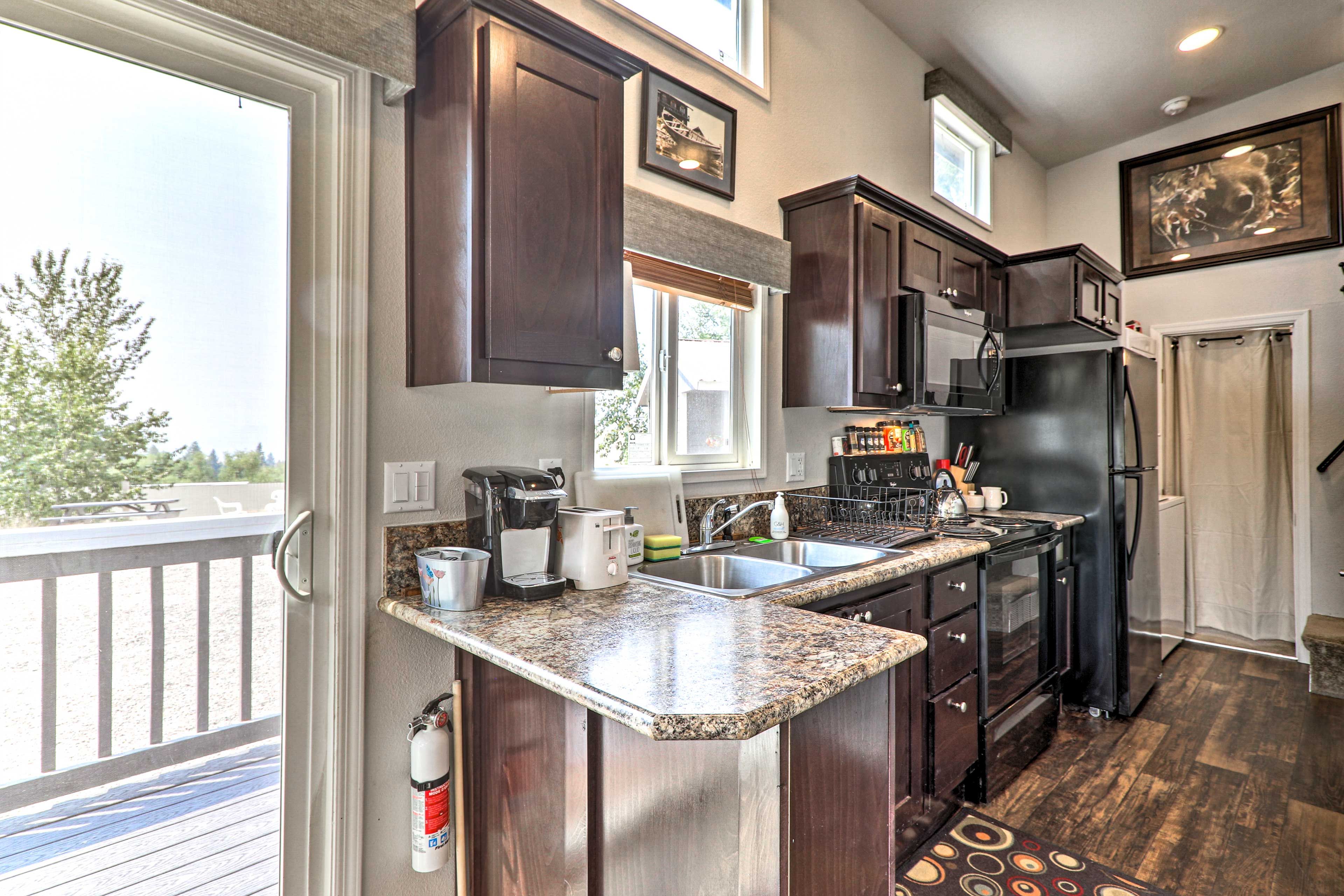 Kitchen | Well-Equipped