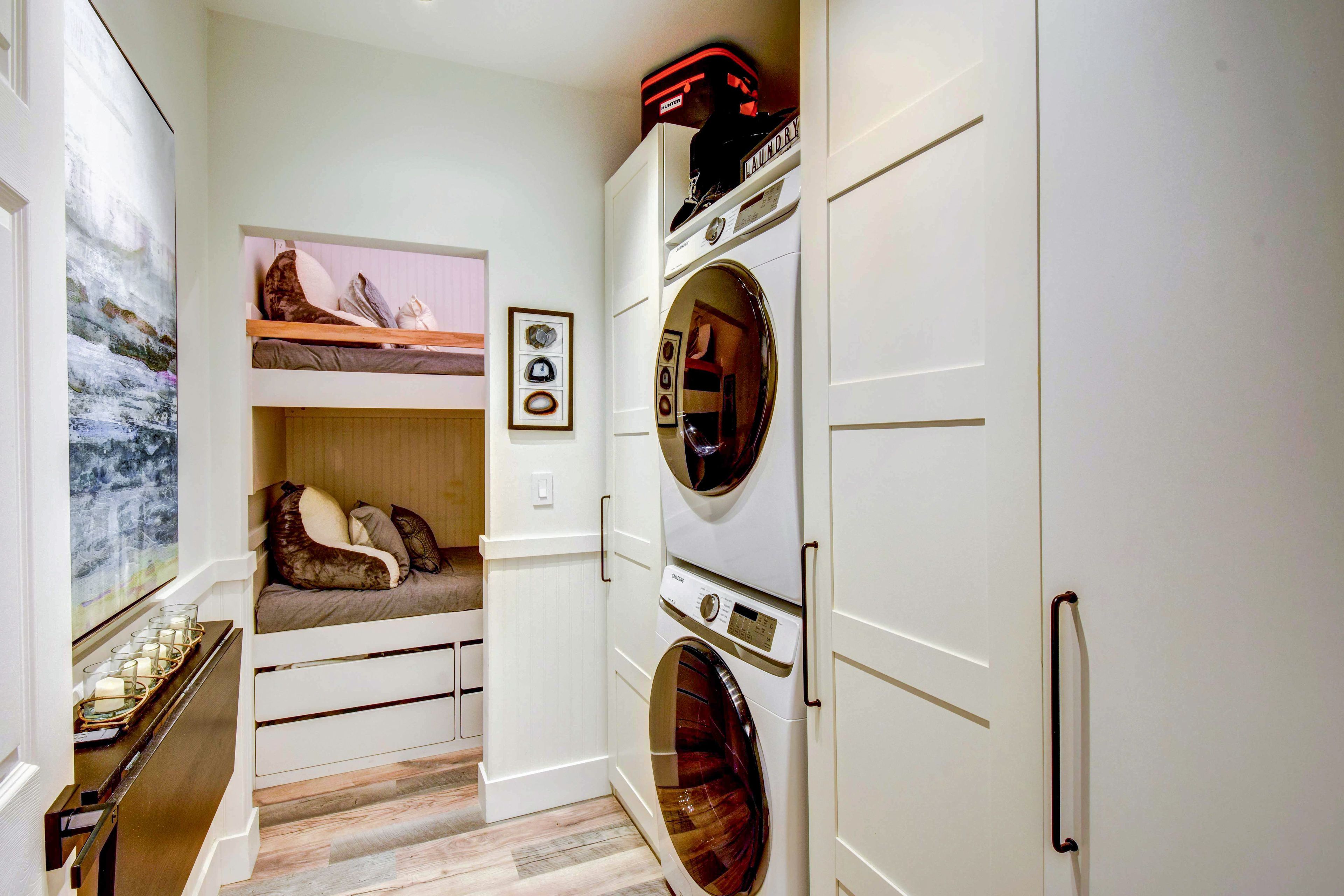 Laundry Room | Detergent Provided