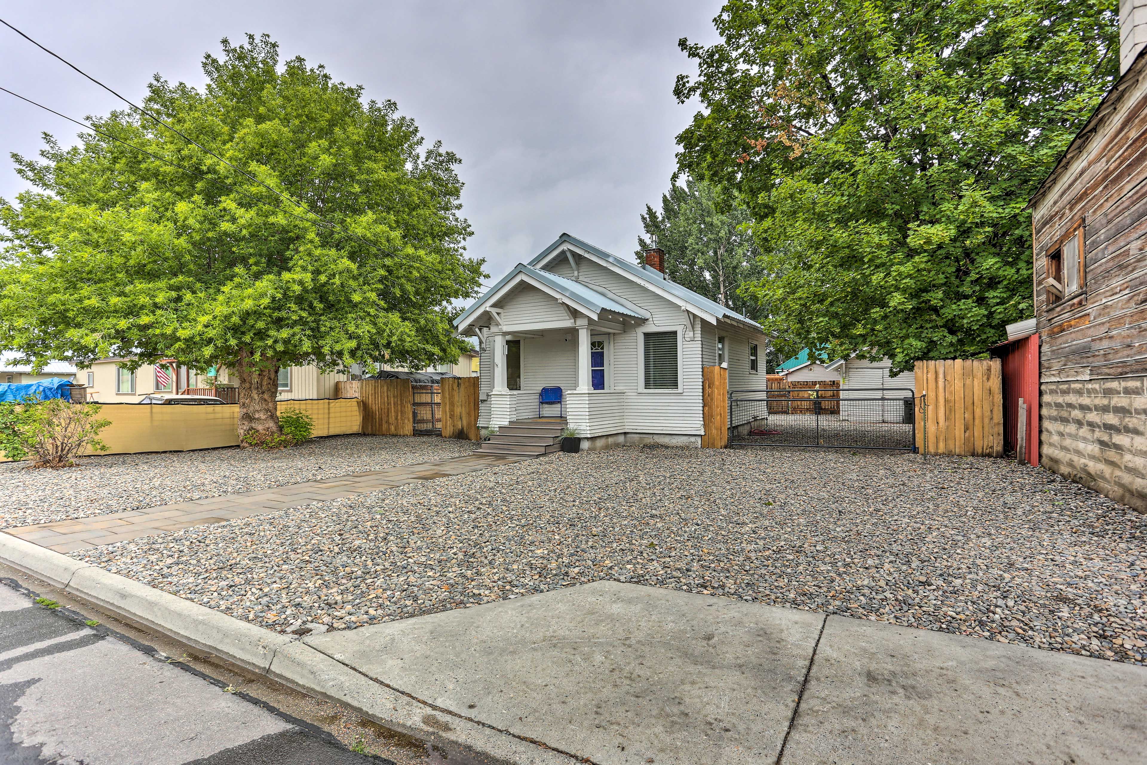 House Exterior | Boat/Snowmobile/Small Trailer Parking Behind Fence