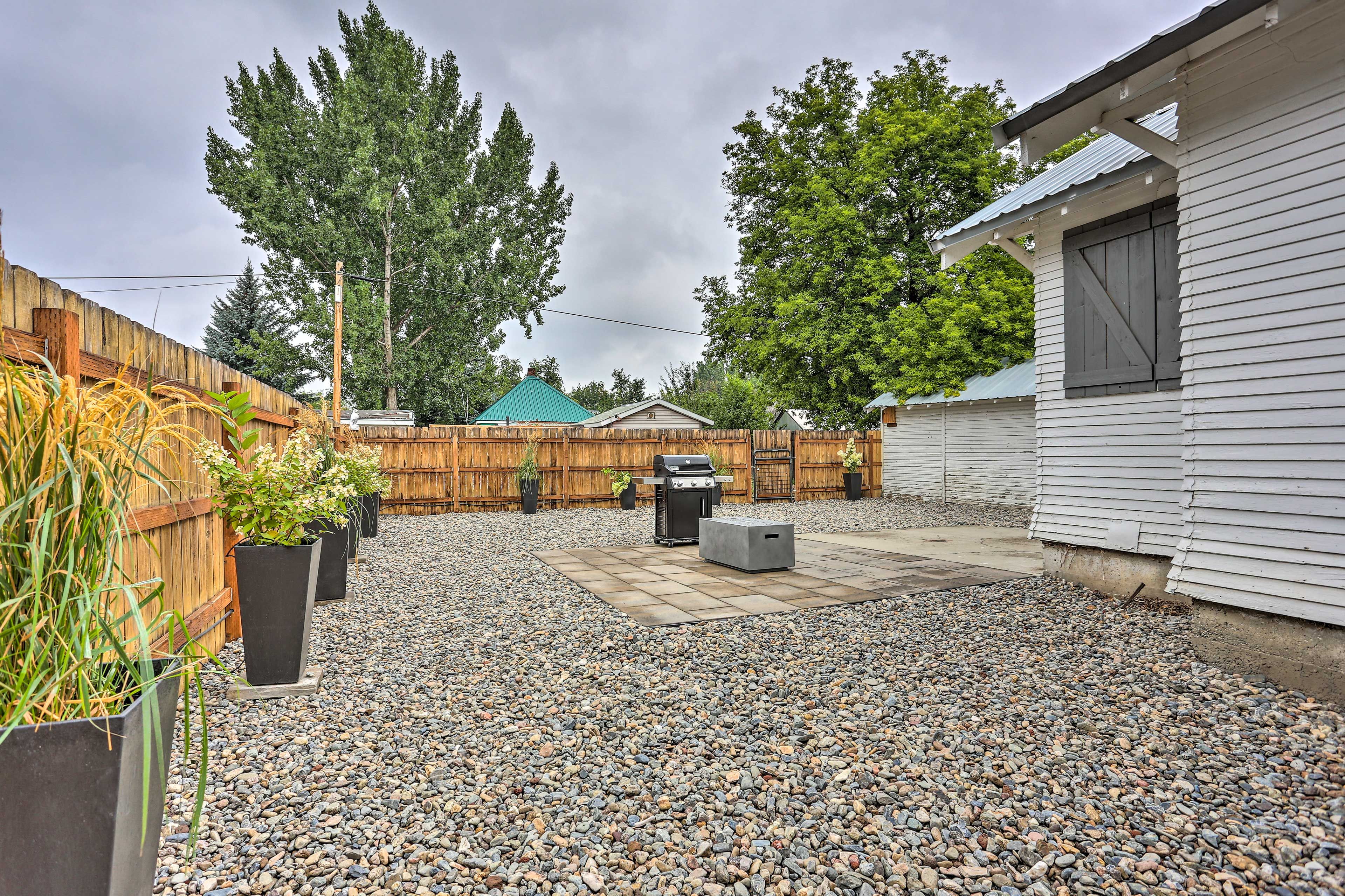 House Exterior | Gas Grill