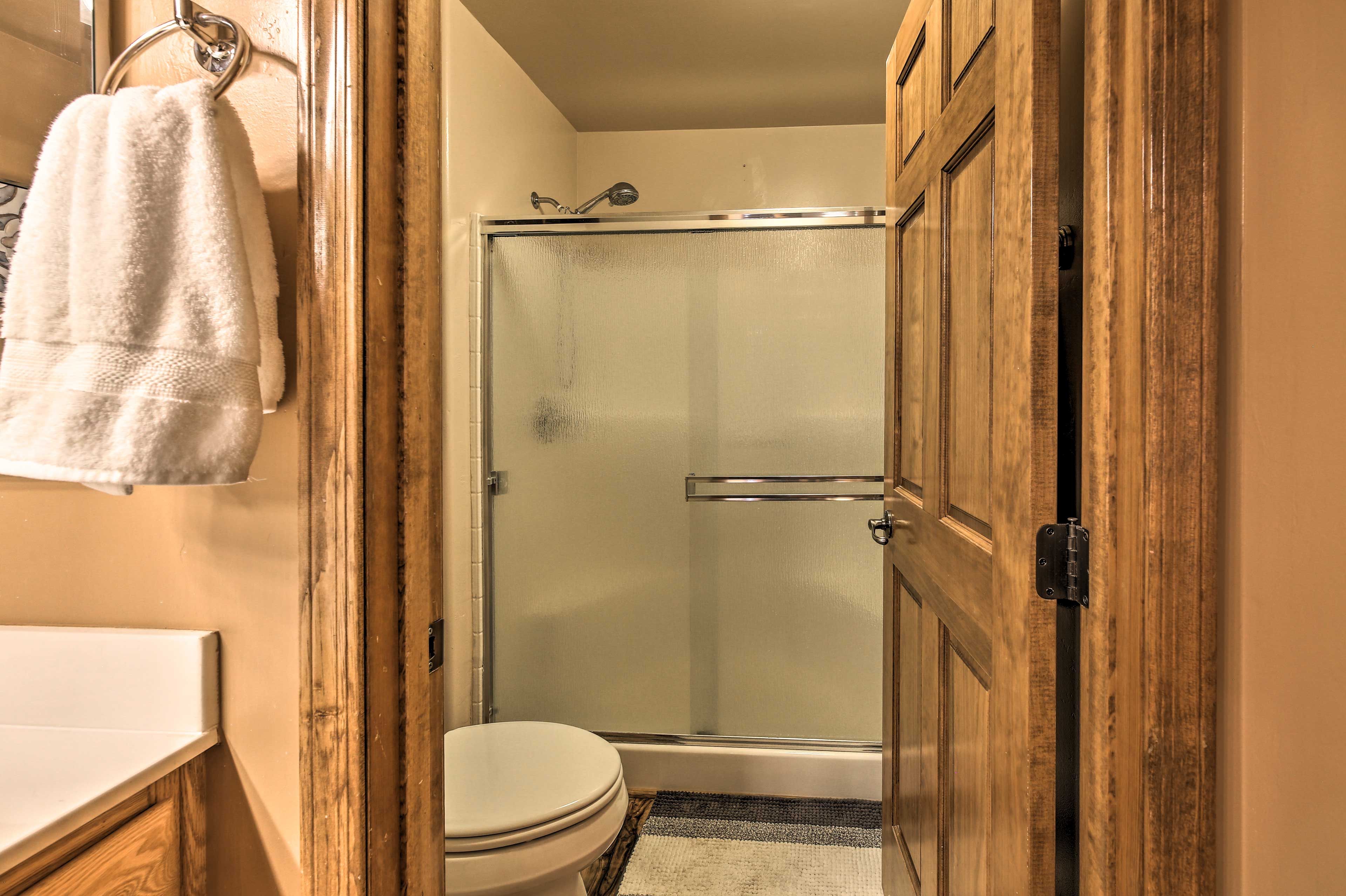 Full Bathroom