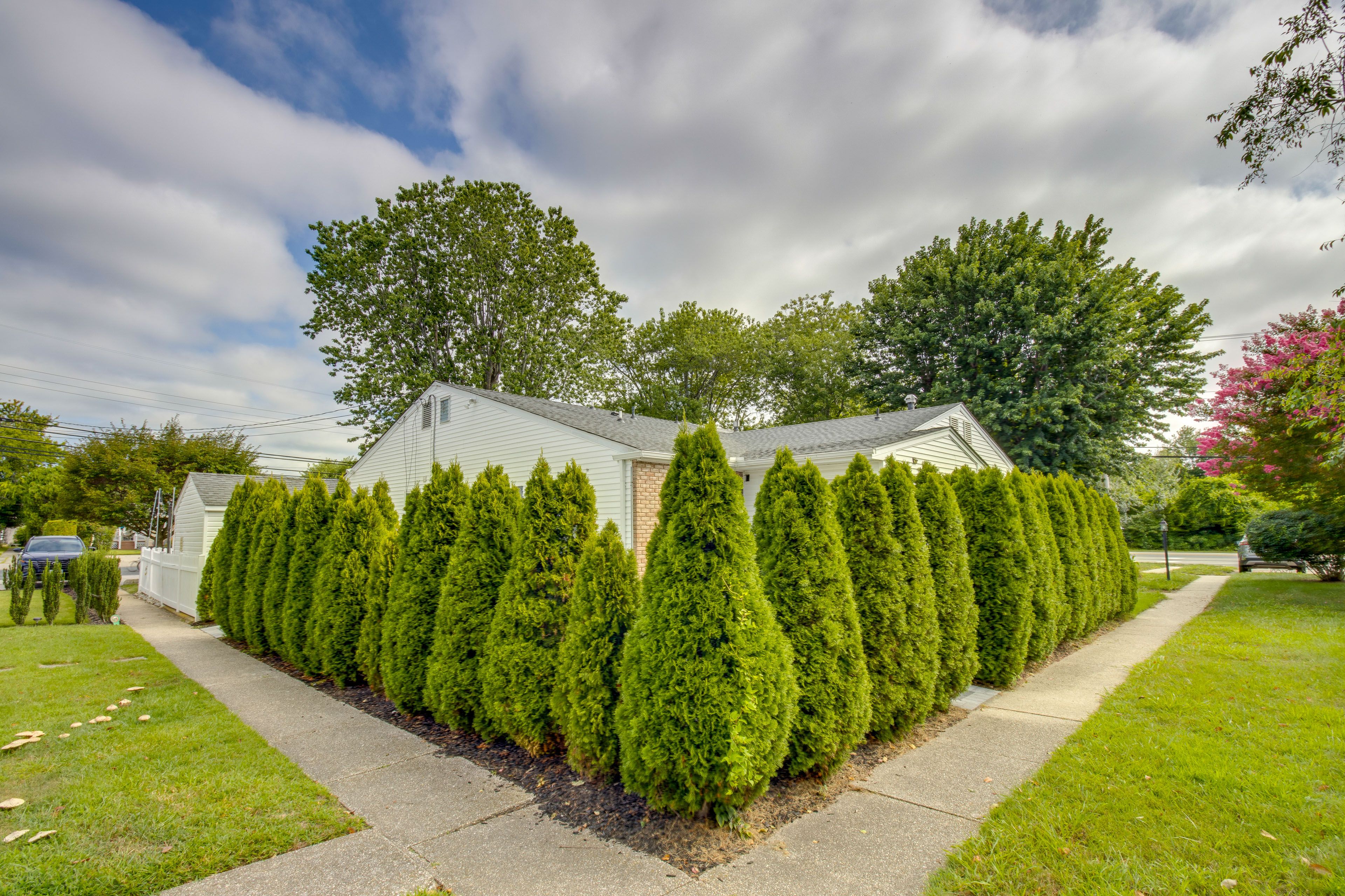 Triplex Exterior | Free Street Parking