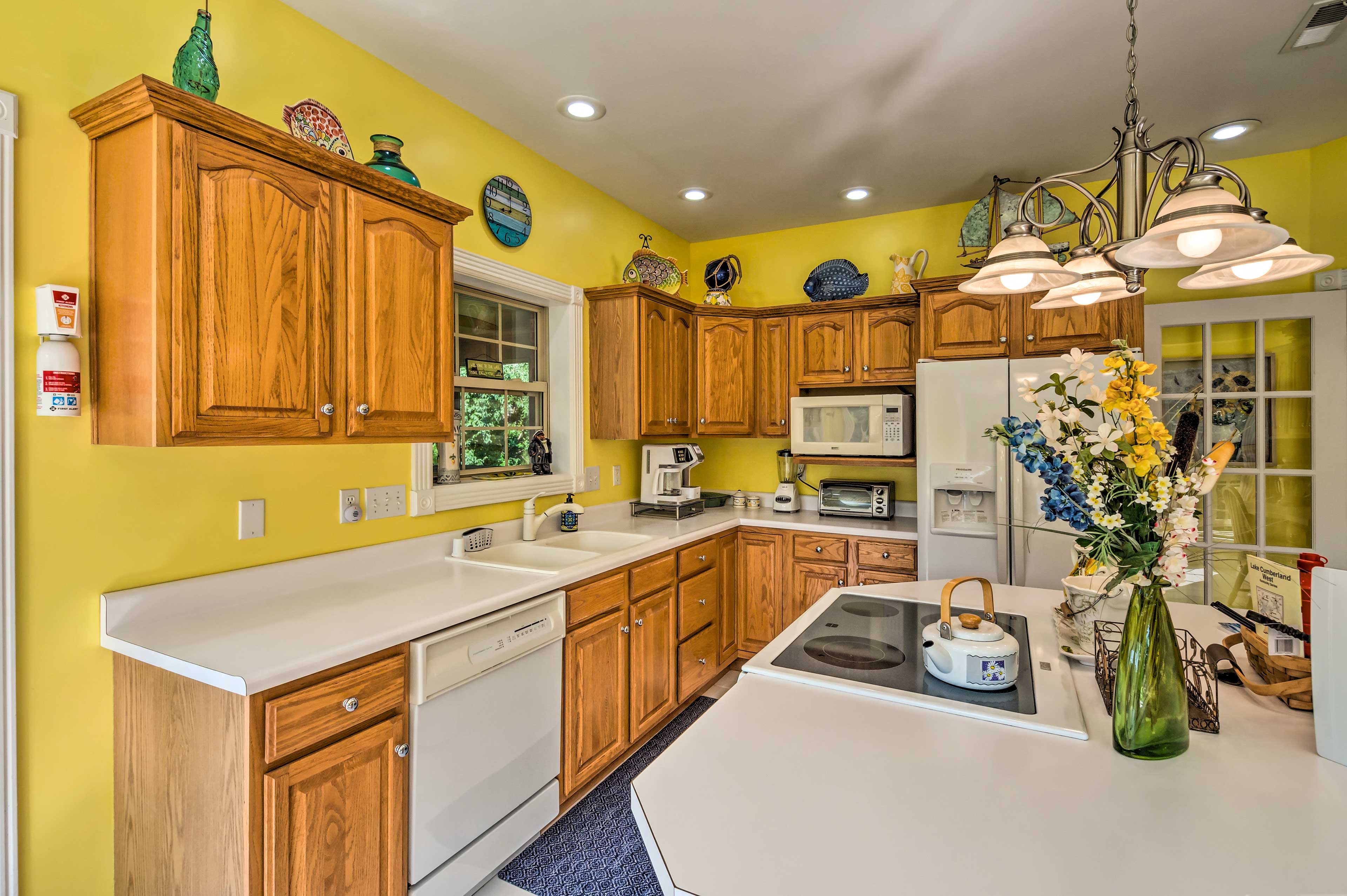 Kitchen | Island w/ Seating