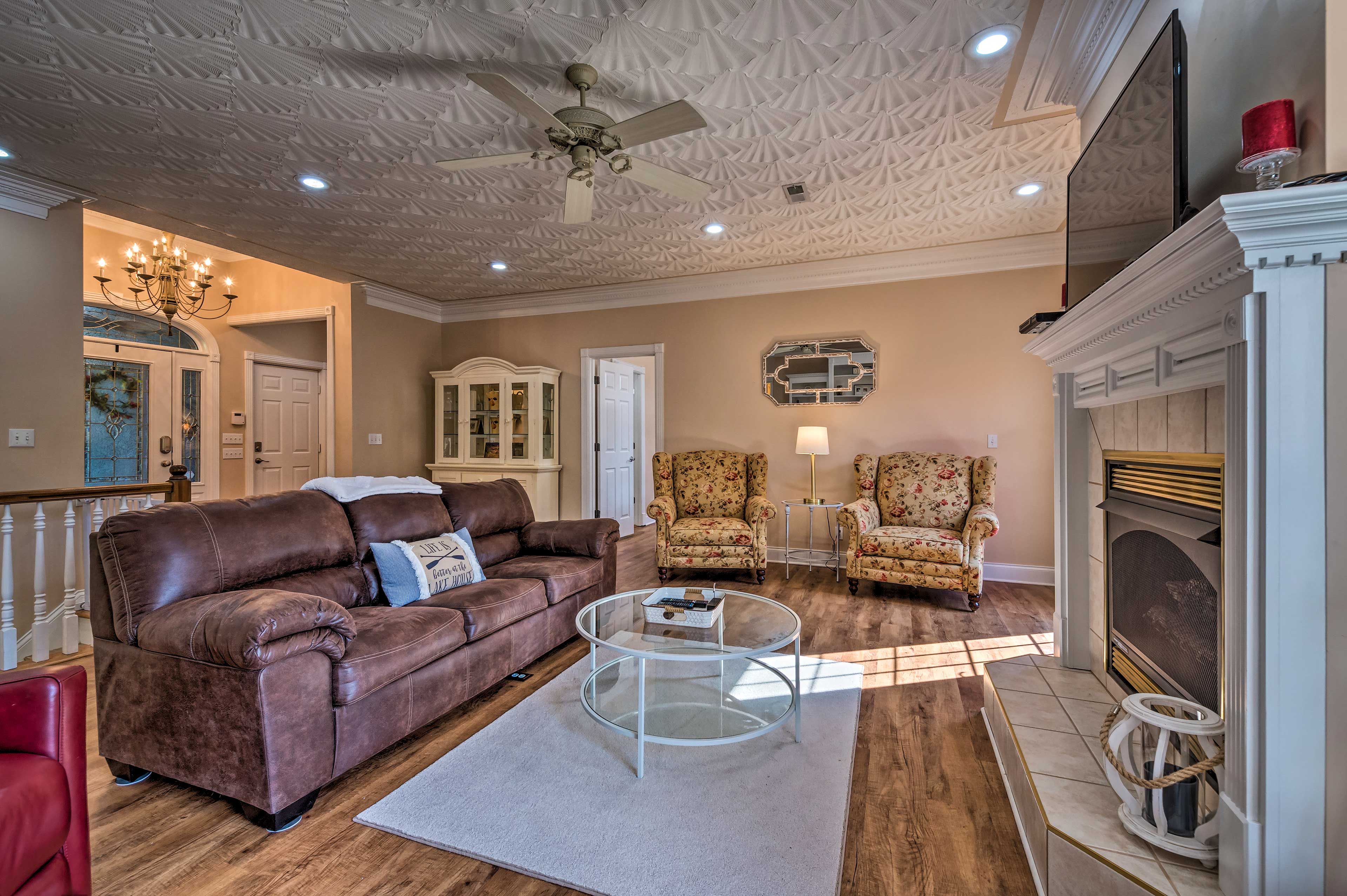Living Room | Smart TV