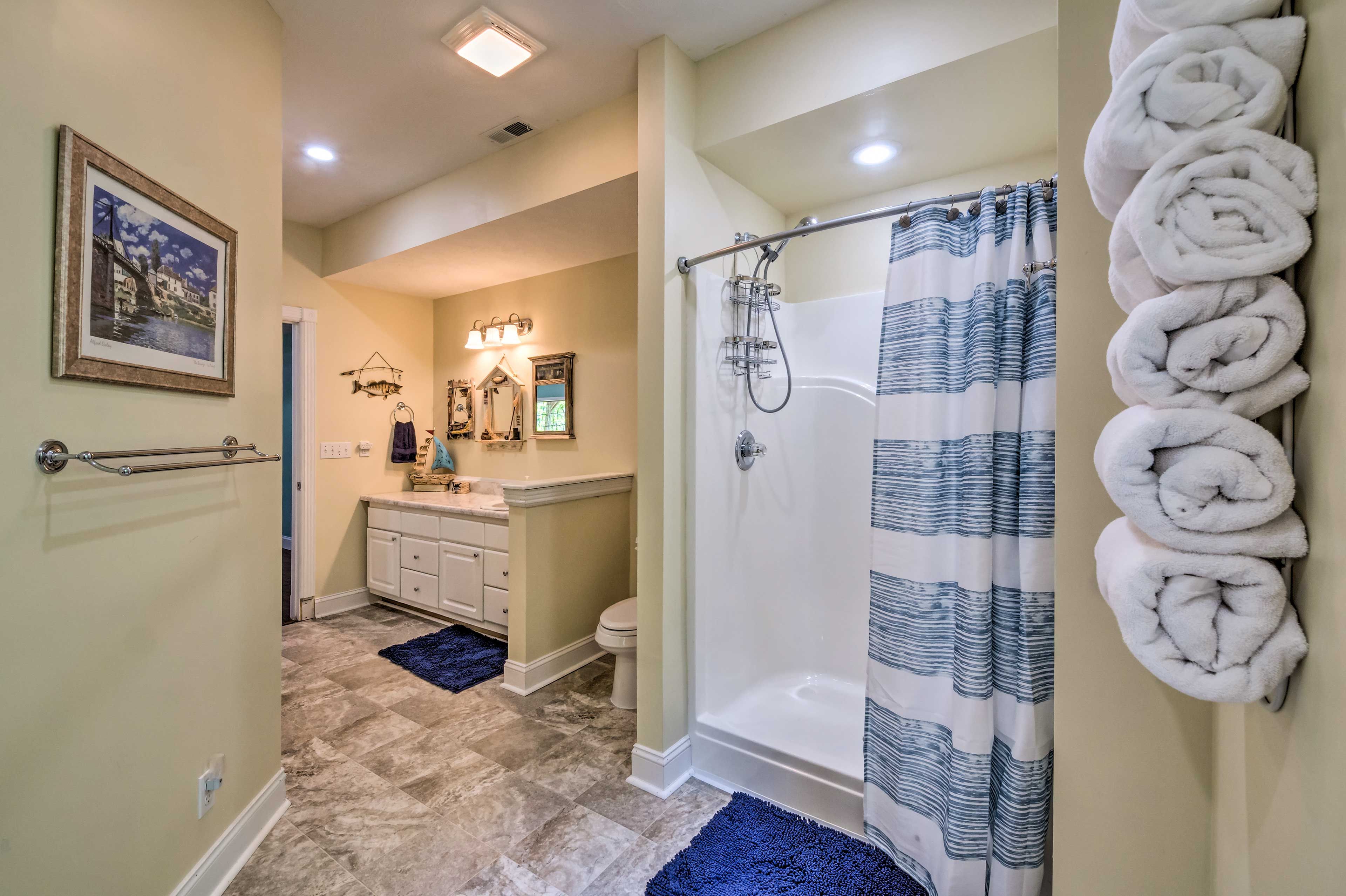 Full Bathroom | Lower Level