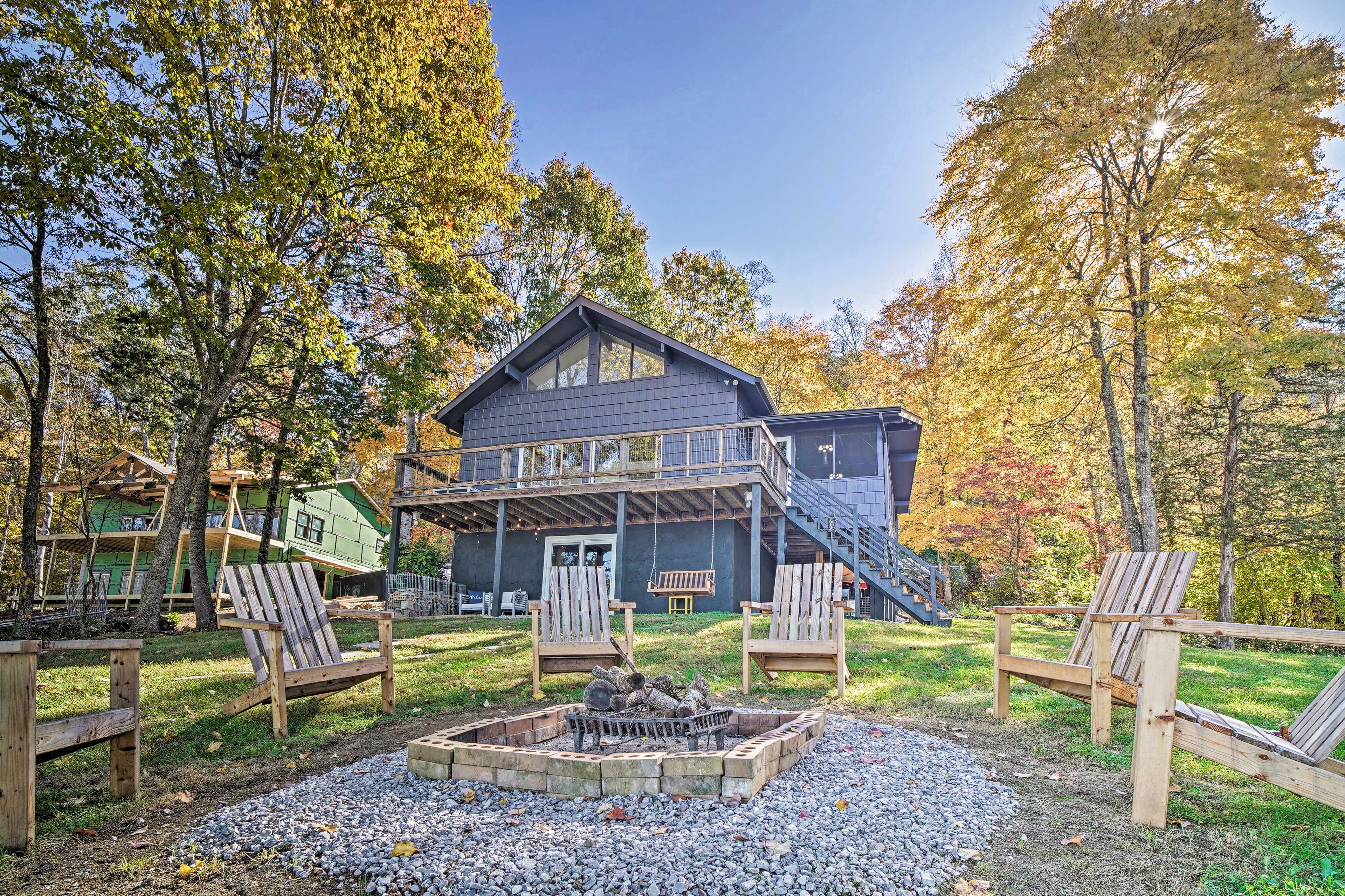 Property Exterior | 1,900 Sq Ft